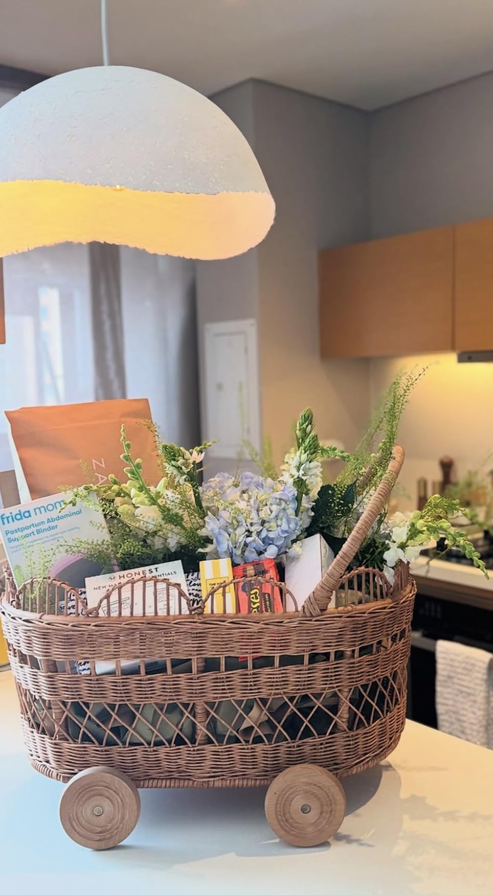 The Honest Company New Mama Care Essentials Gift Set Hospital Bag Must Haves Travel Size Nip Balm (0.5 oz) Glow On Body Cream (1 Gotta Face Wash (1.75 fl Reusable Pouch - Customer Photo 1