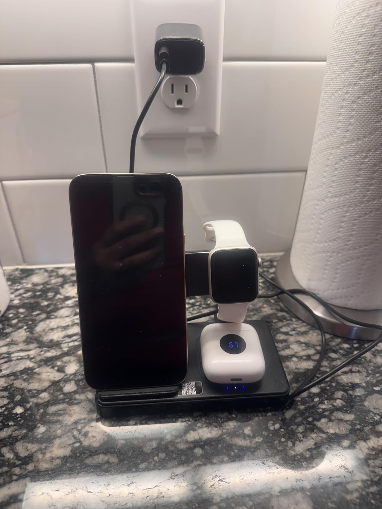 Wireless Charger iPhone Charging Station: 3 in 1 Charger Stand Multiple Devices for Apple - iPhone 17 16e 16 15 14 Pro Max 13 12 11 - Watch 10 9 8 7 6 5 4 3 2 SE and Ultra Series - Airpods 4 3 Pro - Customer Photo 2