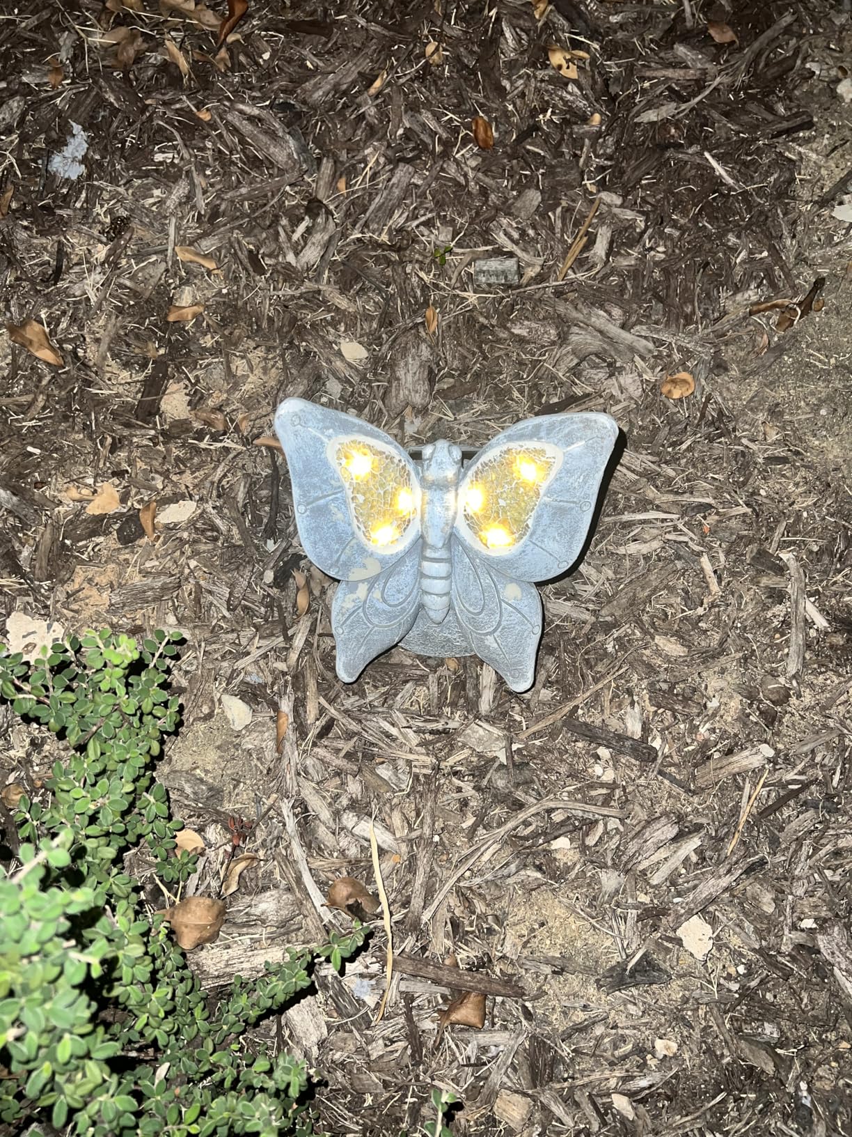 Garden Statue Dragonfly,Solar Dragonfly Decor for Outdoor,Resin Dragonflies Figurine with Solar Light for Patio,Balcony,Yard,Lawn Ornament,Perfect Garden Gift - Customer Photo 1