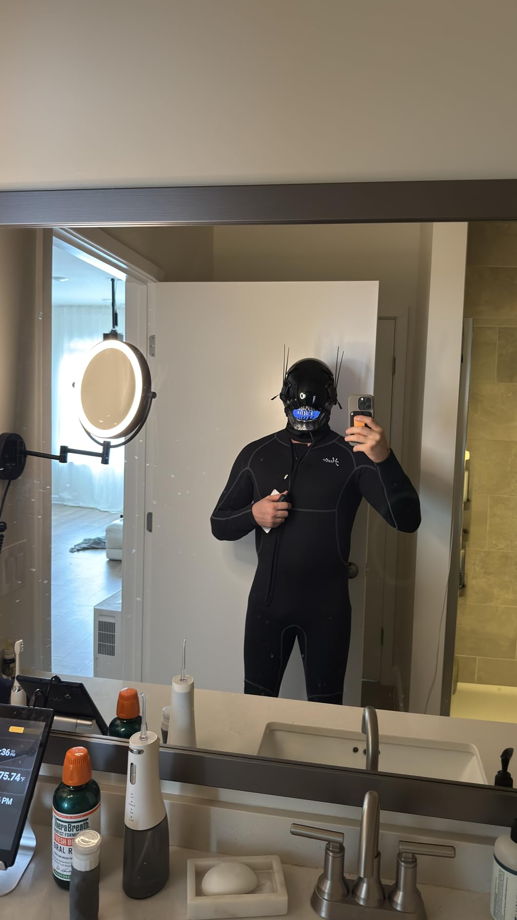 Hevto Men Wetsuits 3/2mm Neoprene Wet Suit Back Front Zip in Cold Water for Surfing Swimming Diving - Customer Photo 4