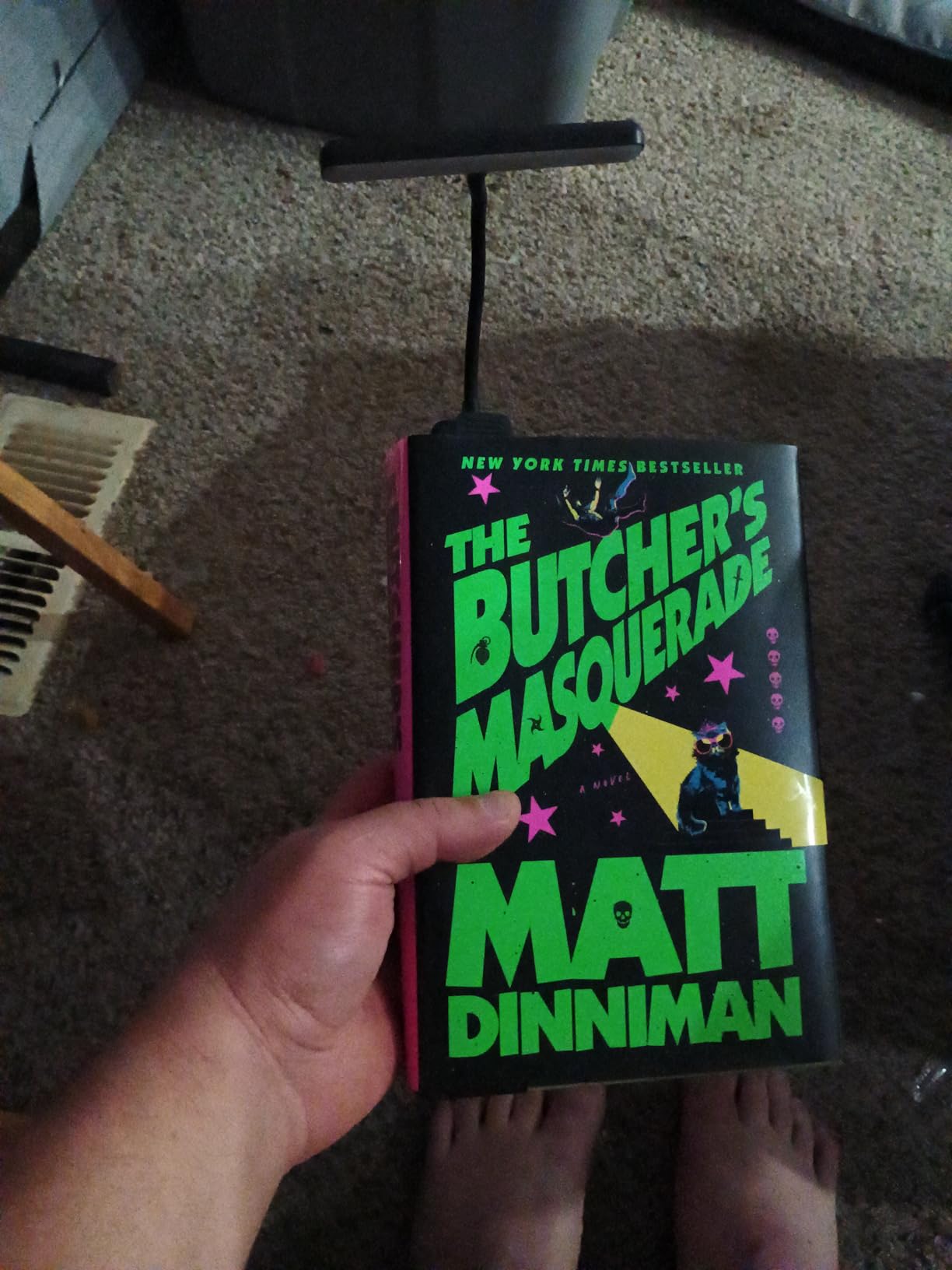 Gritin 19 LED Rechargeable Book Light for Reading in Bed with Memory Function- Eye Caring 3 Color Temperatures,Stepless Dimming Brightness,80 Hrs Runtime Lightweight Clip on Light for Book Lovers - Customer Photo 2