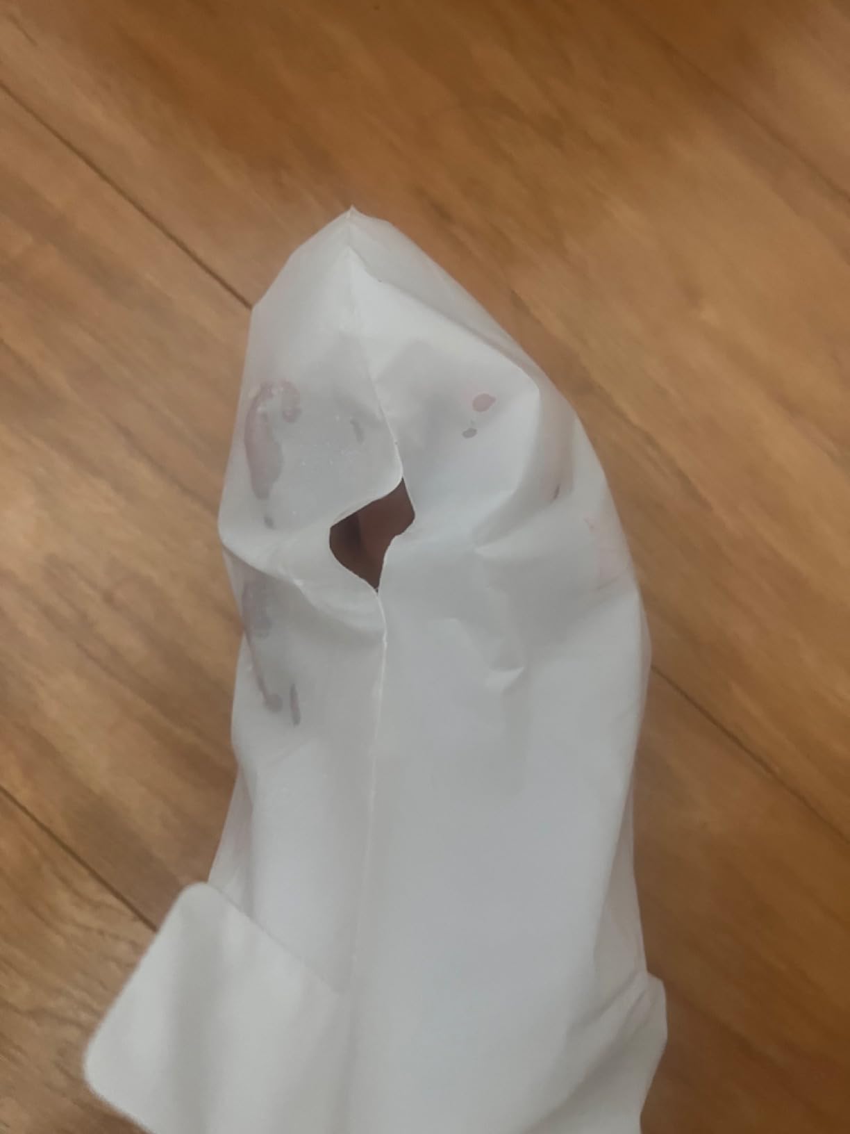 Lattcare Exfoliating Foot Care Mask - Hydrating Foot Peel Mask - Foot Mask for Dry Cracked Feet Foot Callus Remover - Baby Feet Foot Peel - Vegan w/Hypoallergenic Formula Korean Skin Care (2 pairs) Customer Review Lattcare Exfoliating Foot Care Mask - Hydrating Foot Peel Mask - Foot Mask for Dry Cracked Feet Foot Callus Remover - Baby Feet Foot Peel - Vegan w/Hypoallergenic Formula Korean Skin Care (2 pairs) - Customer Photo 1