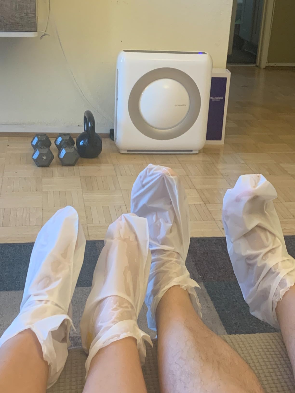 Lattcare Exfoliating Foot Care Mask - Hydrating Foot Peel Mask - Foot Mask for Dry Cracked Feet Foot Callus Remover - Baby Feet Foot Peel - Vegan w/Hypoallergenic Formula Korean Skin Care (2 pairs) Customer Review Lattcare Exfoliating Foot Care Mask - Hydrating Foot Peel Mask - Foot Mask for Dry Cracked Feet Foot Callus Remover - Baby Feet Foot Peel - Vegan w/Hypoallergenic Formula Korean Skin Care (2 pairs) - Customer Photo 2