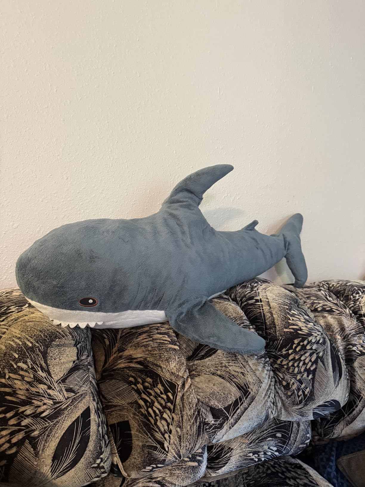 Shark Stuffed Animal Plush,Soft Shark Plush Pillow Toy,Plush Large Shark Toys for Home Decoration Kids Gift (Blue, 31 inches) Customer Review Shark Stuffed Animal Plush,Soft Shark Plush Pillow Toy,Plush Large Shark Toys for Home Decoration Kids Gift (Blue, 31 inches) - Customer Photo 2