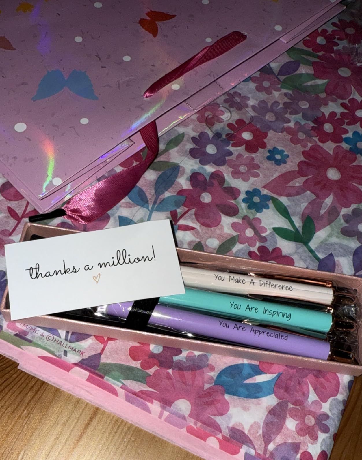 MESMOS 3pk Fancy Pen Set, Graduation Gift for Her, College Graduation Gifts for Women Class of 2025, German-made Ink & Swiss-Made Nib, Metal Ballpoint Pen Customer Review MESMOS 3pk Fancy Pen Set, Graduation Gift for Her, College Graduation Gifts for Women Class of 2025, German-made Ink & Swiss-Made Nib, Metal Ballpoint Pen - Customer Photo 2