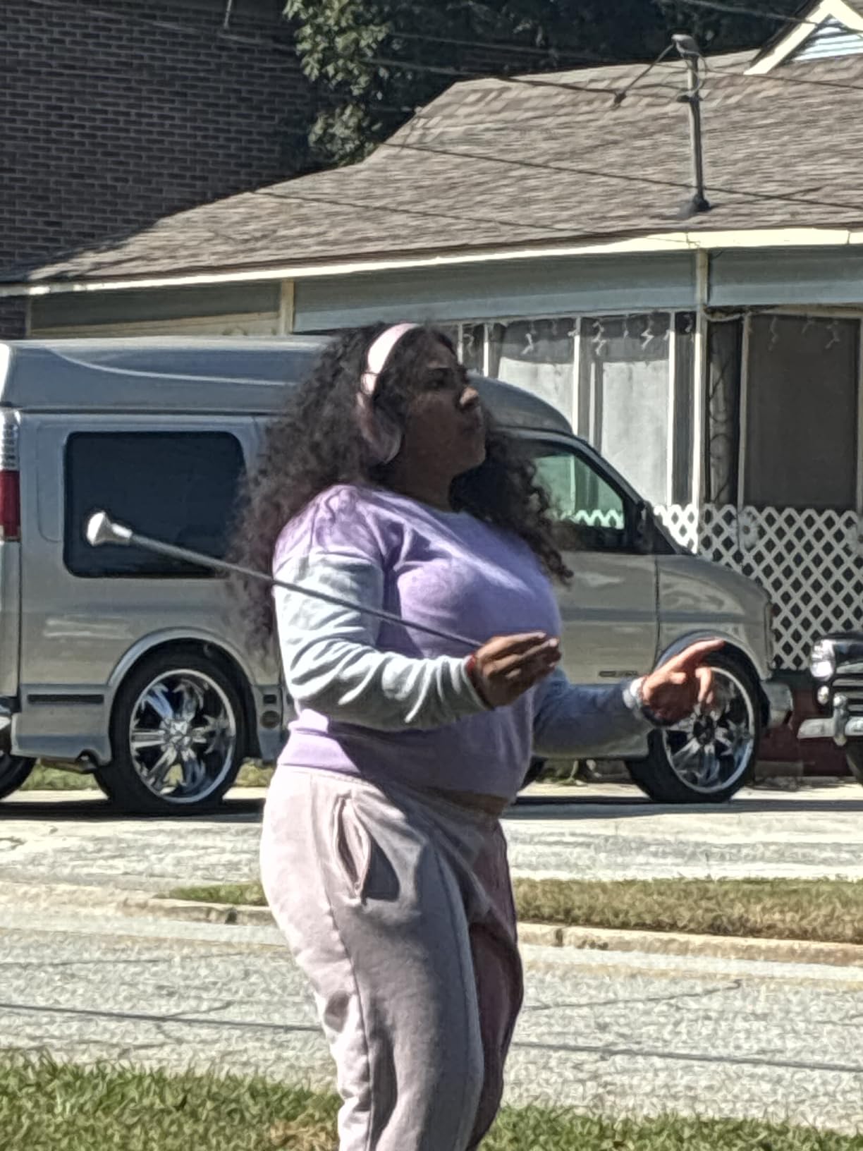 JOMILIN B9 Bluetooth Headphones Over-Ear, 3 EQ Music Modes and 50H Playtime Wireless Headphones with Mic, Hi-fi Stereo Lightweight Folding Headset, Volume Control for Travel Tablet PC (Rose Gold) - Customer Photo 2