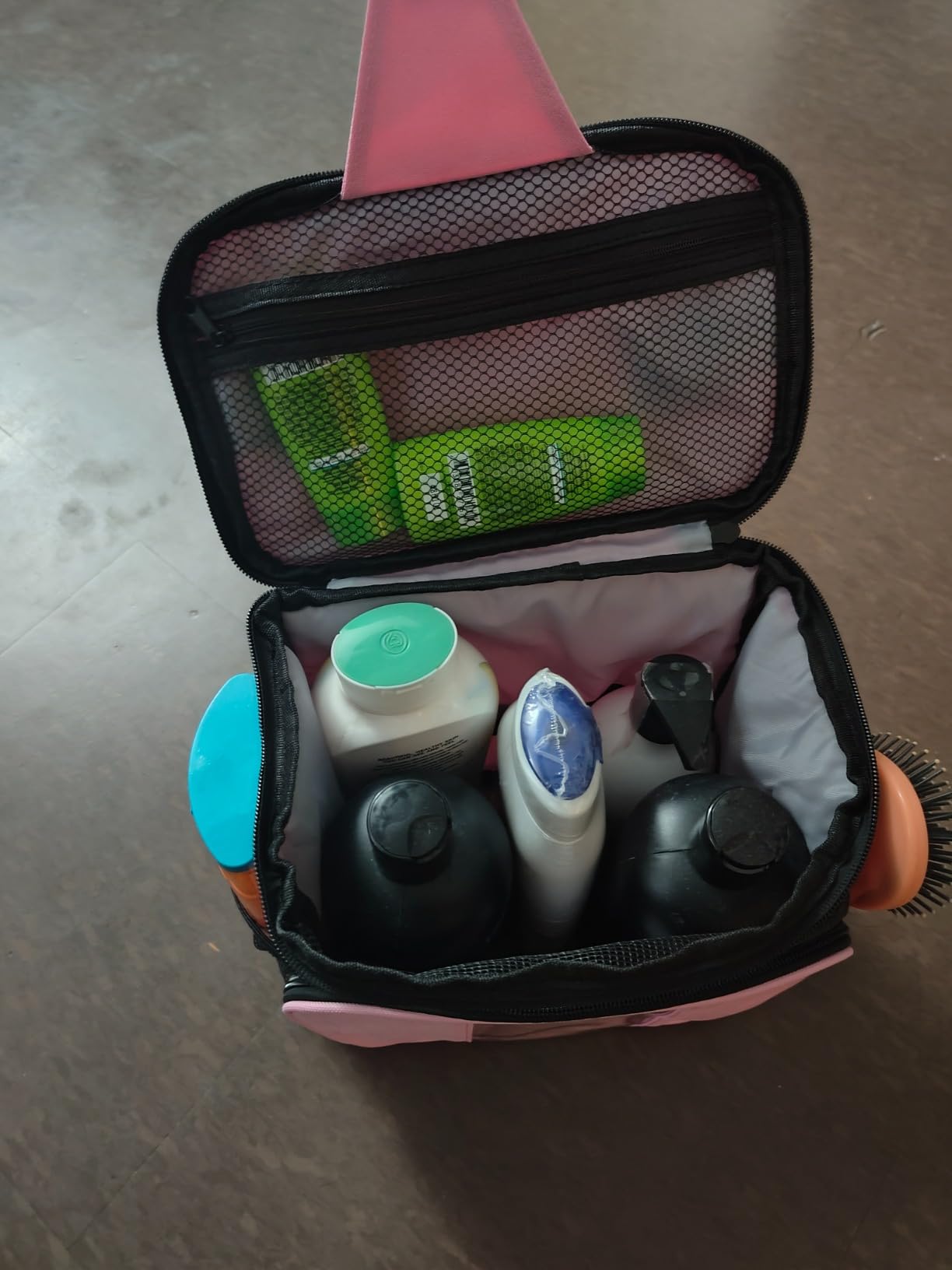 Mesh Shower Caddy,Portable HangingTravel Toiletry Bag Dorm Room Essentials for College Students Girls,Large Makeup Organizer for Full-Sized Toiletries,Travel Essentials for Women Girls Camping Beach Customer Review Mesh Shower Caddy,Portable HangingTravel Toiletry Bag Dorm Room Essentials for College Students Girls,Large Makeup Organizer for Full-Sized Toiletries,Travel Essentials for Women Girls Camping Beach - Customer Photo 1