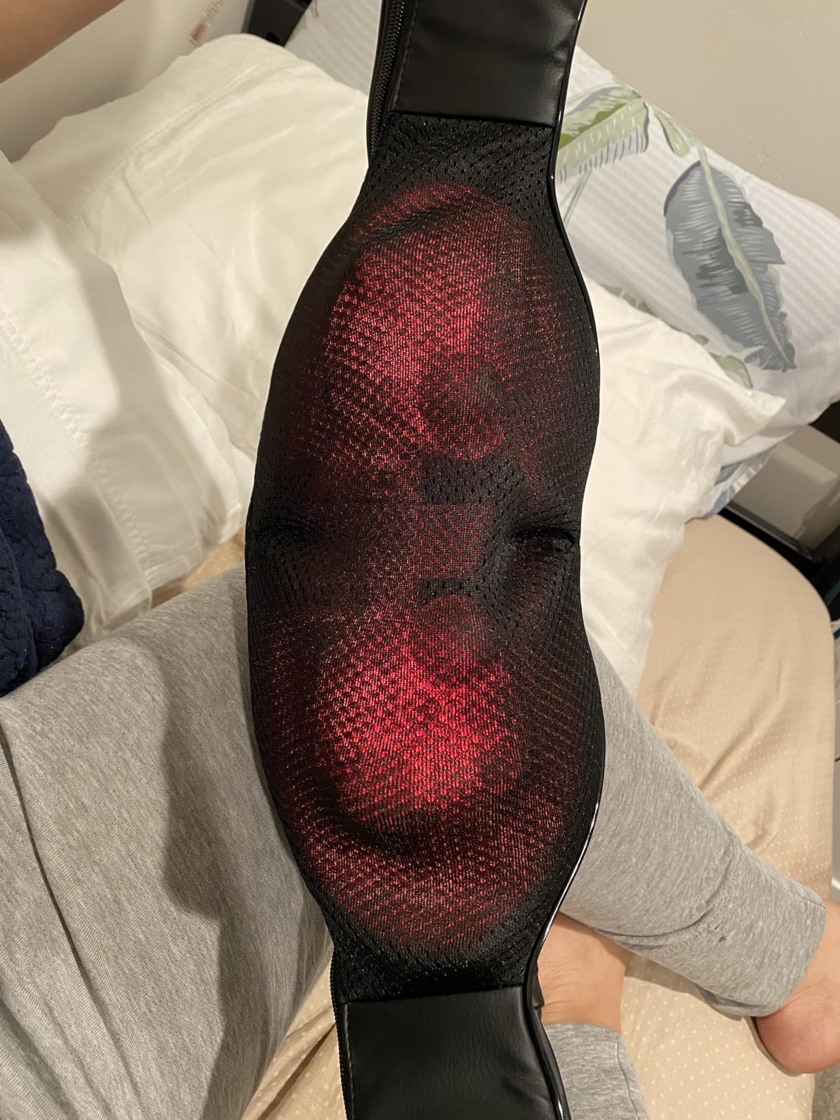 AERLANG Shiatsu Back and Neck Massager, Back Massager Deep Tissue Kneading Neck and Shoulder Massage with Heat, Electric Massage Pillow Fathers Day Gift Ideas from Daughter Son(NOT Cordless) Customer Review AERLANG Shiatsu Back and Neck Massager, Back Massager Deep Tissue Kneading Neck and Shoulder Massage with Heat, Electric Massage Pillow Fathers Day Gift Ideas from Daughter Son(NOT Cordless) - Customer Photo 1