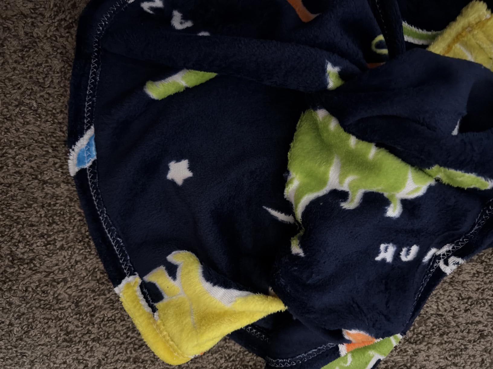 Gaming Blanket Gifts Toys for Boys - Glow in The Dark Game Controller Gamer Throw for Kids Age 1-14 Year Old Teens Child Toddler Son Birthday Christmas Valentines Easter Party Favors Presents 50 Gaming Blanket Gifts Toys for Boys - Glow in The Dark Game Controller Gamer Throw for Kids Age 1-14 Year Old Teens Child Toddler Son Birthday Christmas Valentines Easter Party Favors Presents 50