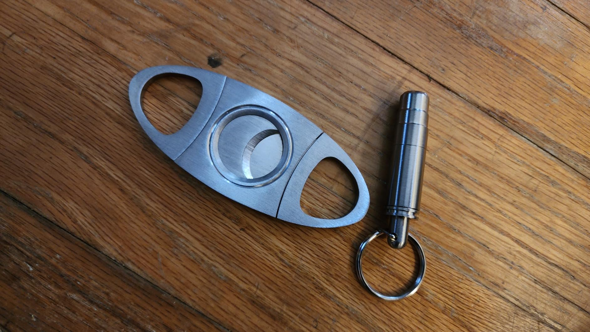 Travel Cigar Humidor Case - Portable Cigar Box with Humidifier Disc & Cigar Cutter Leather Cedar Wood Cigar Case Case Portable Cigar Box with Humidifier Disc Cigar drill＆ Cigar Cutter(4 Cigars) Brown - Customer Photo 3