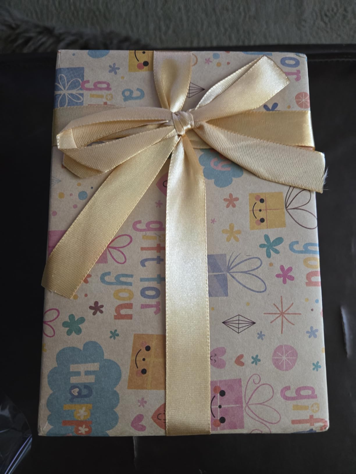 Wedding Gifts for Couples 2025, Romantic Couple Iron Sculpture 12in Handcrafted Passionate Love Metal Statue Decoration, Christmas Anniversary for Women Men Her Him Wife Husband Gifts - Customer Photo 1