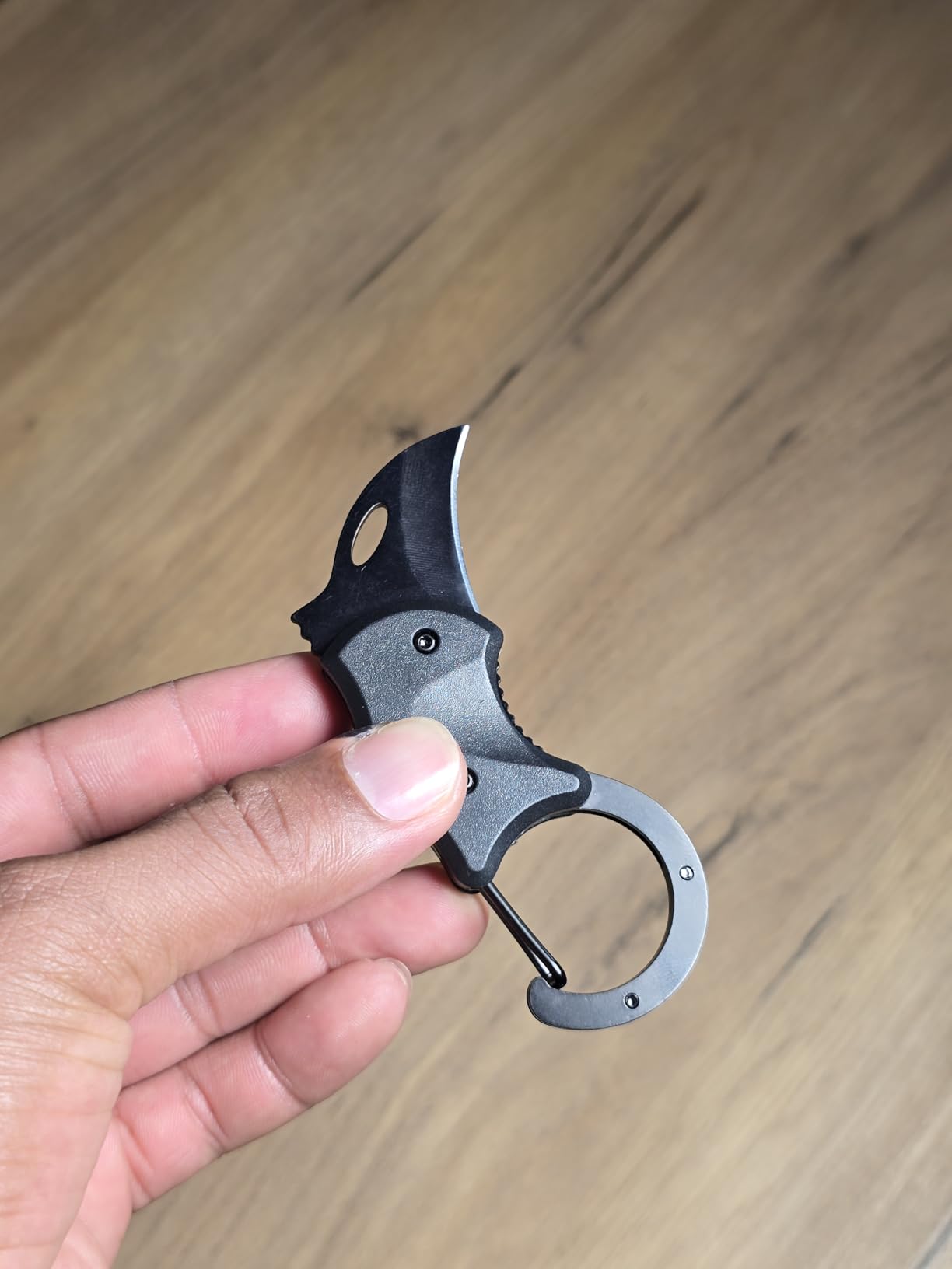 Small Pocket Knife Gift for Men, Keychain Box Cutter with 1.34inch Blade, Mini Folding Knives EDC Gadgets for Everyday Carry, Stocking Stuffers Gift for Adults Men Him - Customer Photo 2