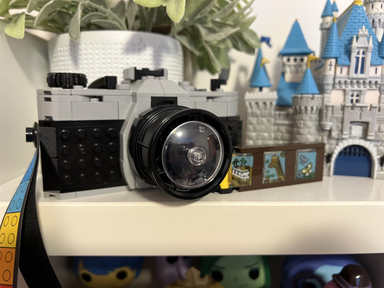 LEGO Creator 3 in 1 Retro Camera Toy, Transforms to Retro Video Camera or to TV Set, Photography Gift for Boys and Girls Ages 8 Years Old and Up Who Enjoy Creative Play, 31147 - Customer Photo 2