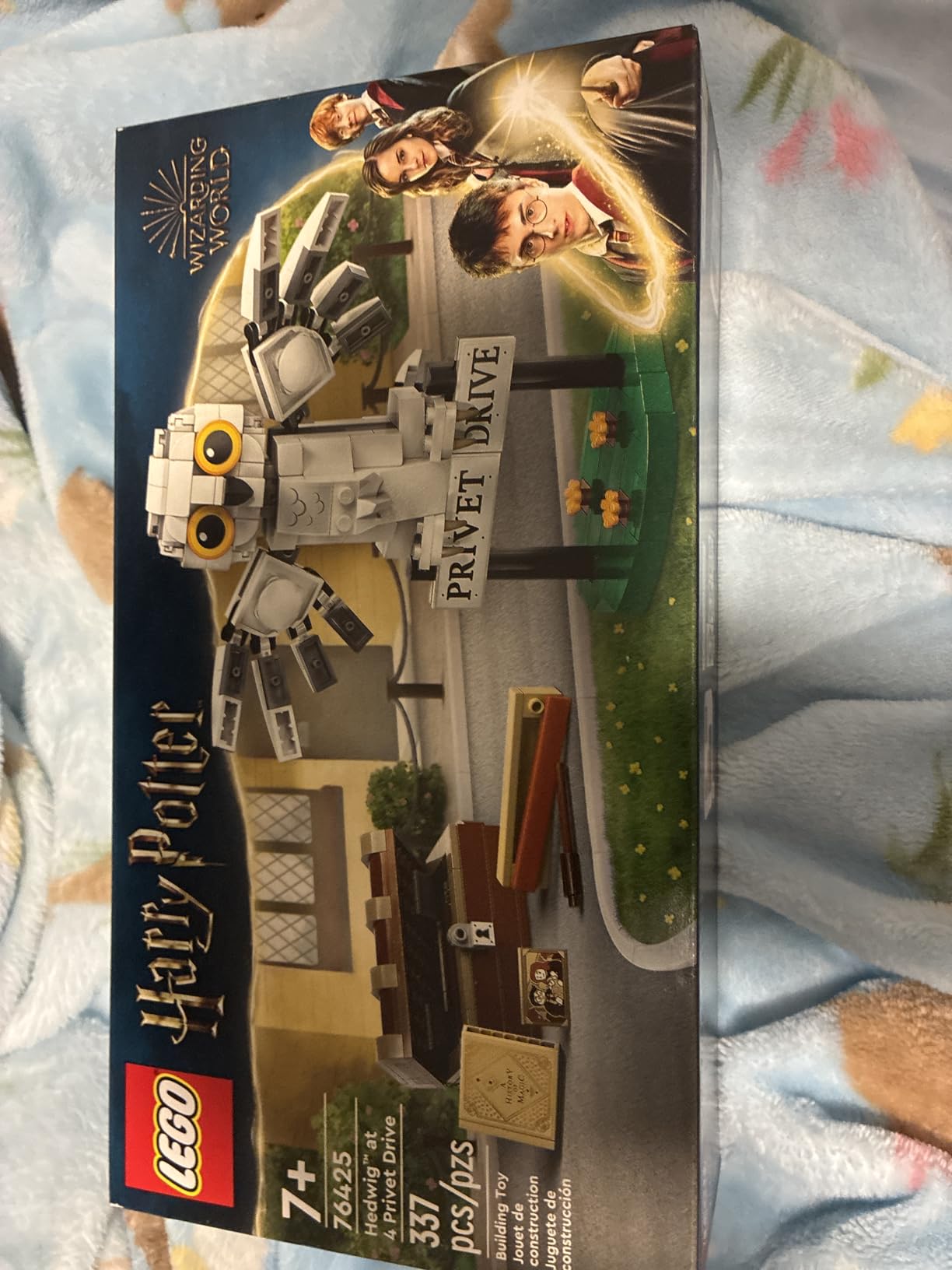 LEGO Harry Potter Hedwig at 4 Privet Drive, Buildable Fantasy Toy with a Harry Potter Owl Figure, Harry Potter Toy for Independent Play, Harry Potter Gift Idea for Girls, Boys and Kids Ages 7+, 76425 - Customer Photo 1