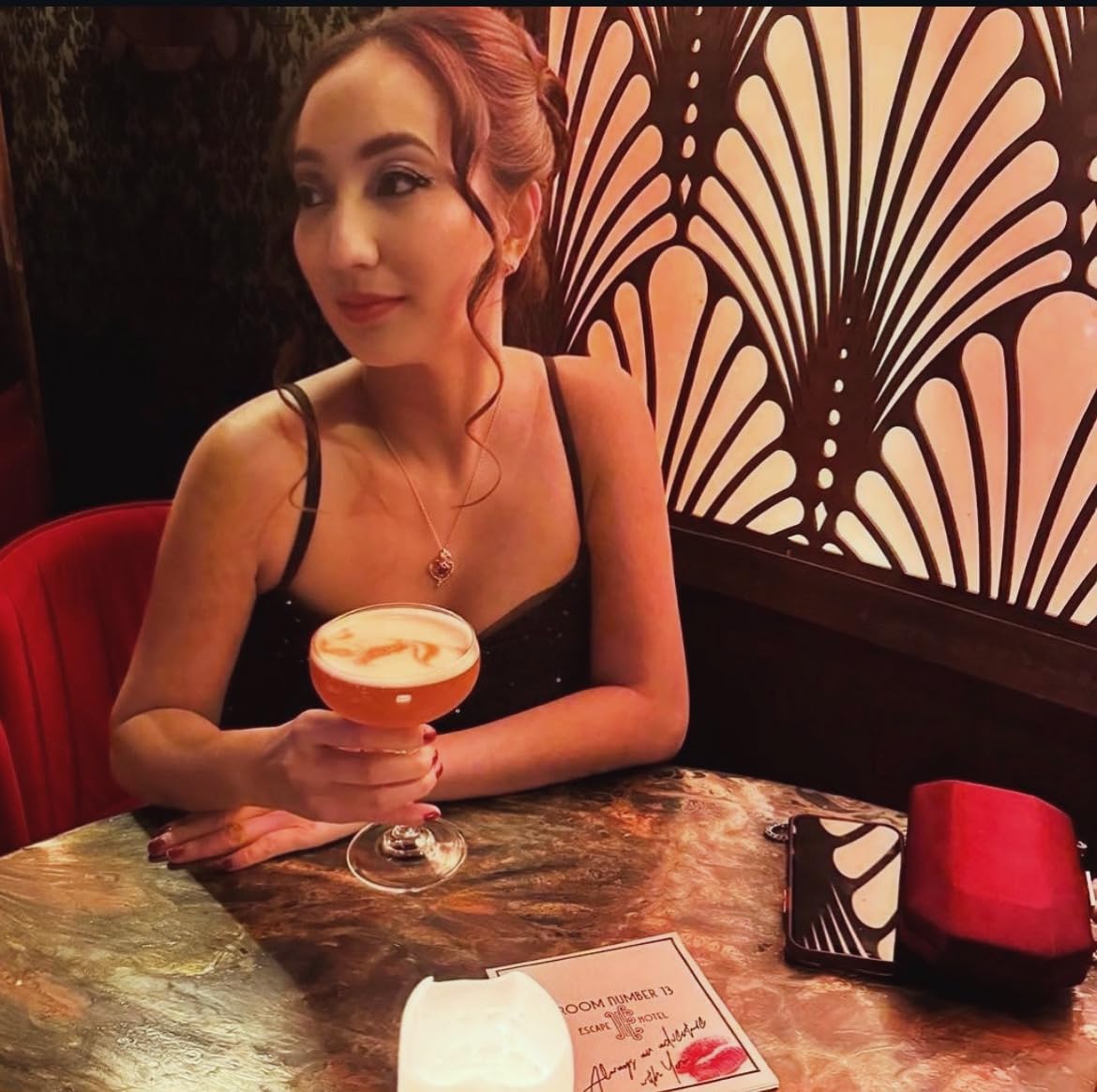 LOUISA SECRET Rose Flower Heart Birthstone Necklaces for Women, 925 Sterling Silver Fine Jewelry, Pendant Heart Necklaces Birthday Anniversary Christmas Gift for Women Wife Mom Girlfriend Lady - Customer Photo 1