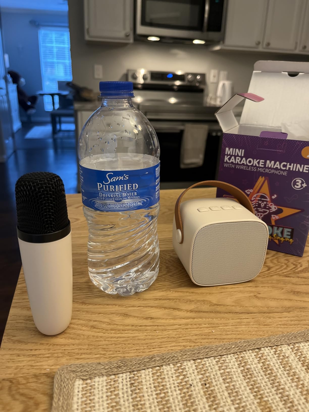 Mini Karaoke Machine with 2 Wireless Microphones, TOP Kids Gifts for Girls Ages 3, 4, 5, 6, 7, 8, 9, 10, 11, 12 +Years Old, 4-12th Christmas Birthday Toy Gift for Girls Boys Party (Purple) Customer Review Mini Karaoke Machine with 2 Wireless Microphones, TOP Kids Gifts for Girls Ages 3, 4, 5, 6, 7, 8, 9, 10, 11, 12 +Years Old, 4-12th Christmas Birthday Toy Gift for Girls Boys Party (Purple) - Customer Photo 1