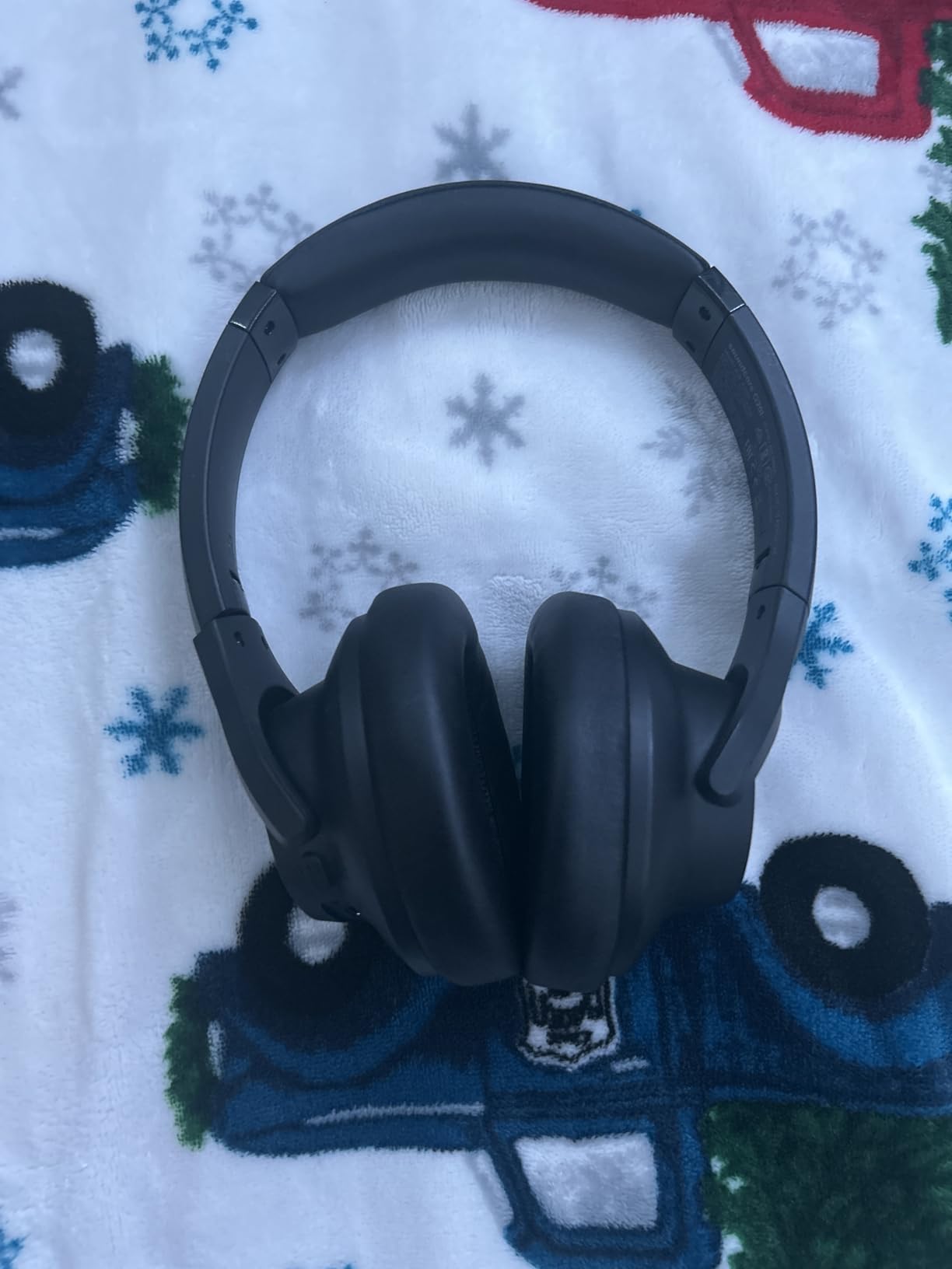 Soundcore by Anker Q20i Hybrid Active Noise Cancelling Headphones Customer Review Soundcore by Anker Q20i Hybrid Active Noise Cancelling Headphones - Customer Photo 1