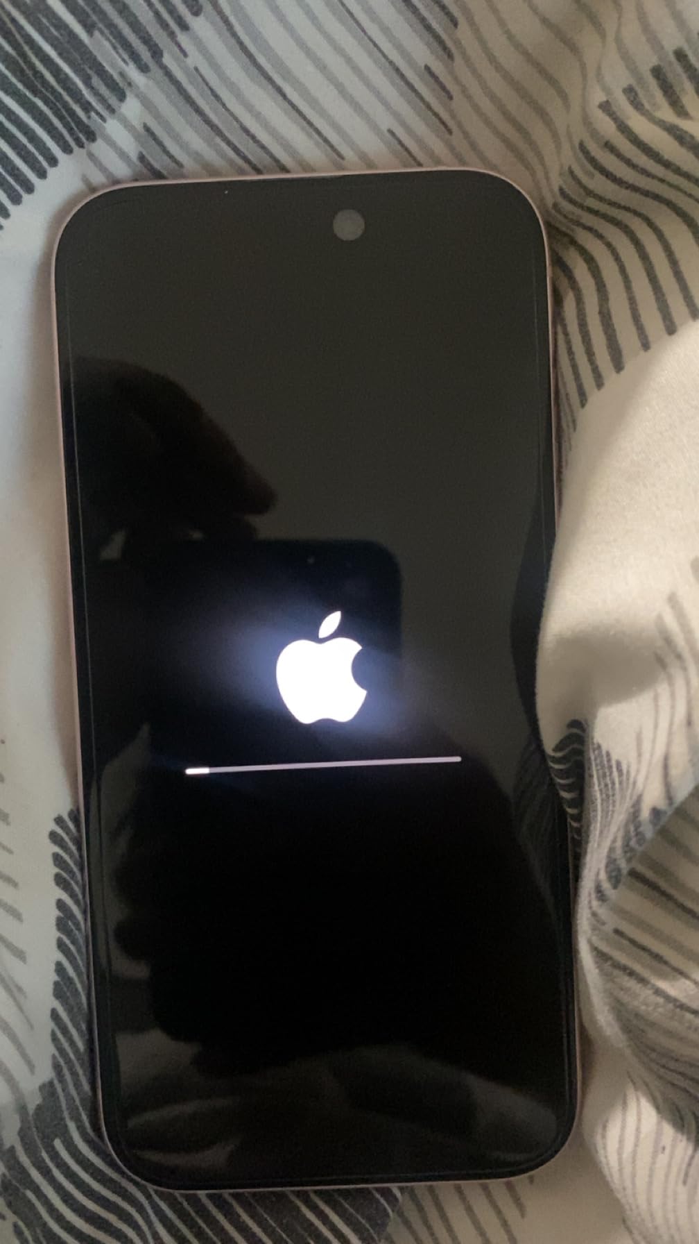 Apple iPhone 15, 128GB, Black - Unlocked (Renewed Premium) - Customer Photo 1