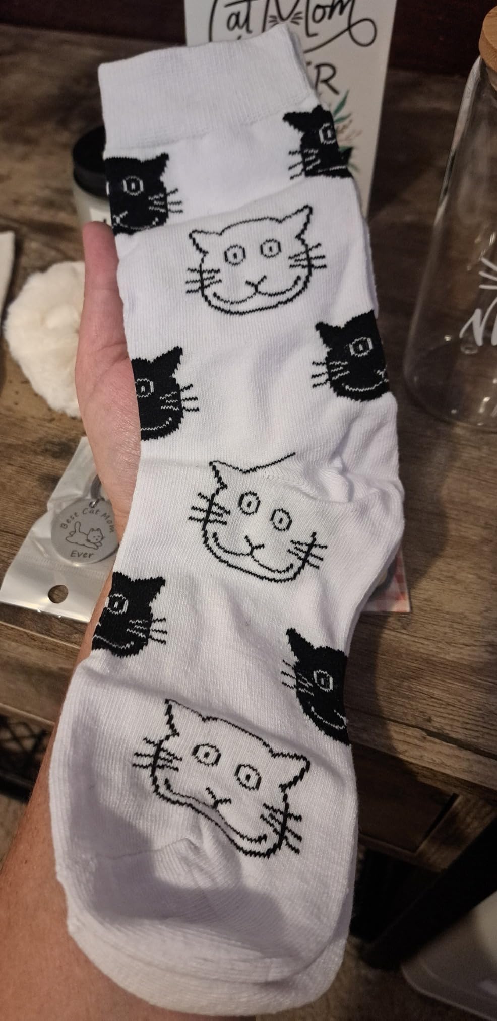 LiYiQ Cat Lover Gifts for Women - Cat Mom Gifts, Crazy Cat Lady Essentials: Makeup Bag, Socks, Scrunchies, Greeting Cards - Perfect for Birthdays & Mother's Day - Customer Photo 1