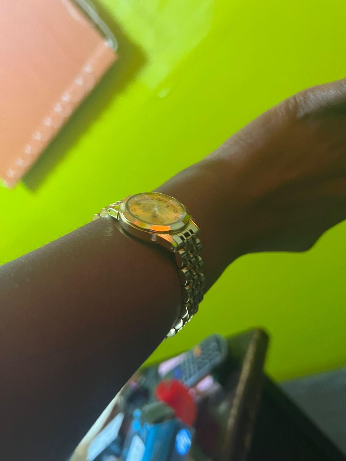 OLEVS Couple Watch Valentines Couple Matching Watches His and Her Couple Set Wrist Watch Men and Women Lovers Wedding Romantic Gifts Set of 2 - Customer Photo 1