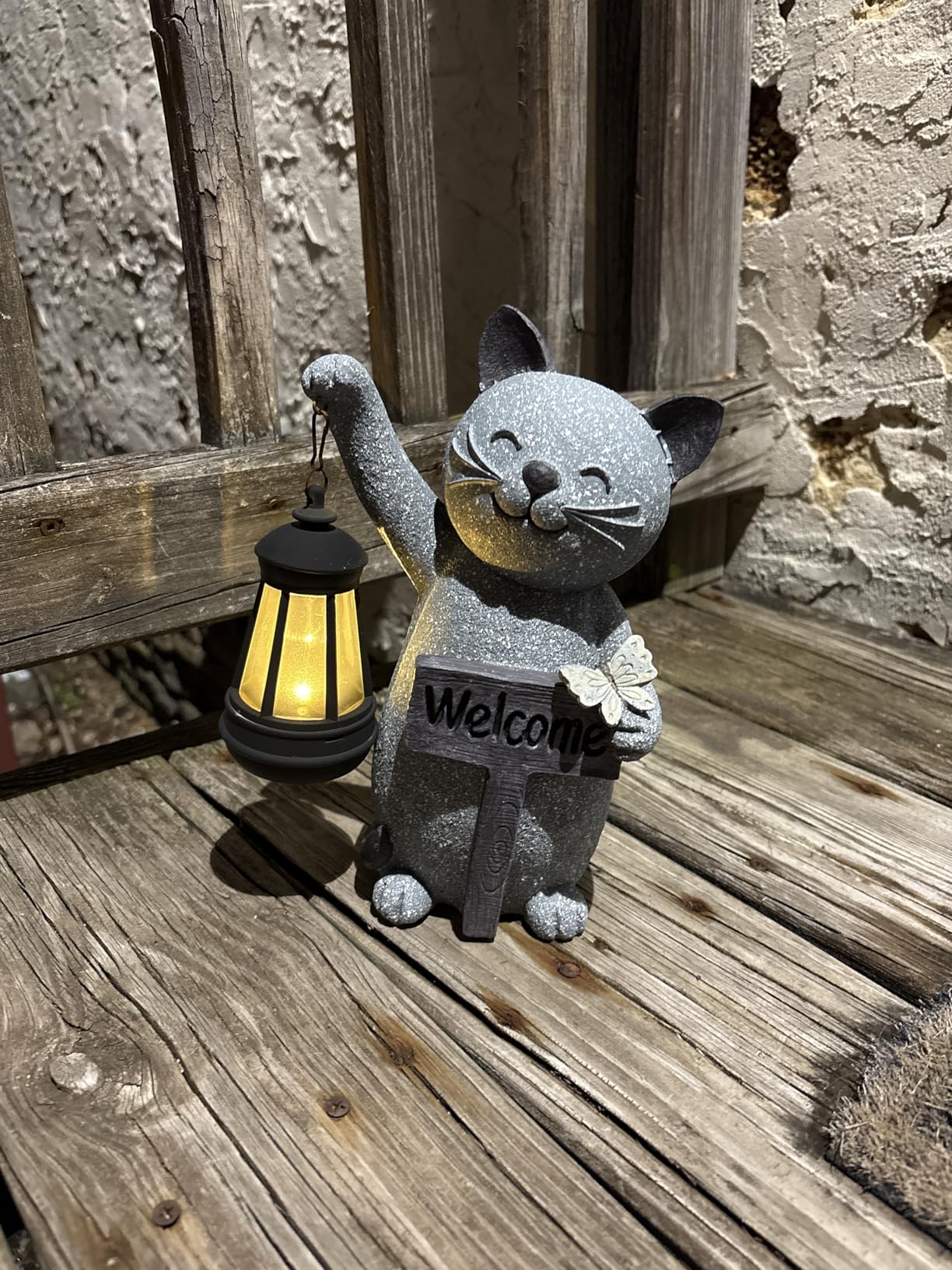 Juegoal Garden Statue Solar Cat Figurine with Lantern, 10