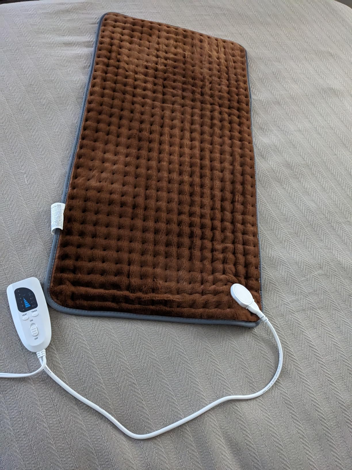 XXXL Heating Pad for Back Pain Relief, Heated Pad for Neck/Shoulders/Legs/Knees/Feet/Cramps, 6 Heat Settings Auto-Off, Heat Pads for Women, Birthday Mothers Day Gifts for Mom Wife Grandma Her, 17