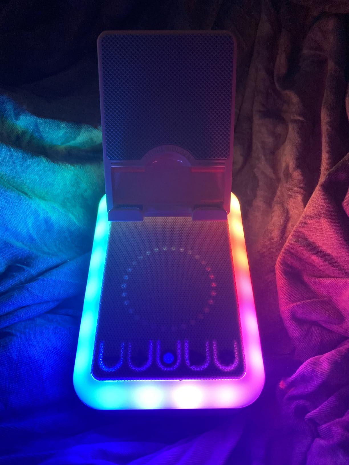 JTEMAN Gifts for Men Women, Cell Phone Stand with Bluetooth Speaker and Light, Portable Lanyard, Cool Tech Gifts for Dad Mom Husband, Unique Birthday Gift Ideas Black - Customer Photo 2