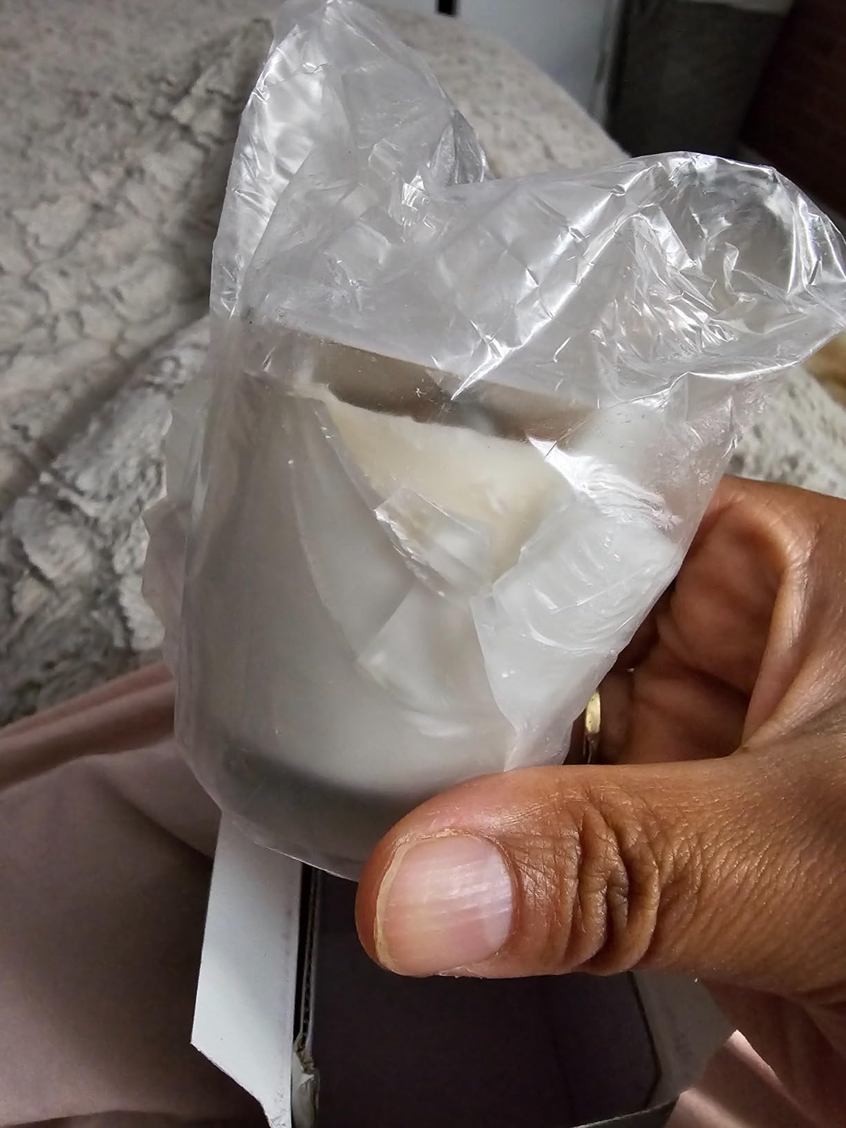 Gemanifest Fertility Crystal Candle for Women Trying to Conceive Rose Jasmine Lilac Scented Manifestation Candles with Moonstone and Rose Quartz Gifts for Women Going Through IVF or Hormone Balance - Customer Photo 2