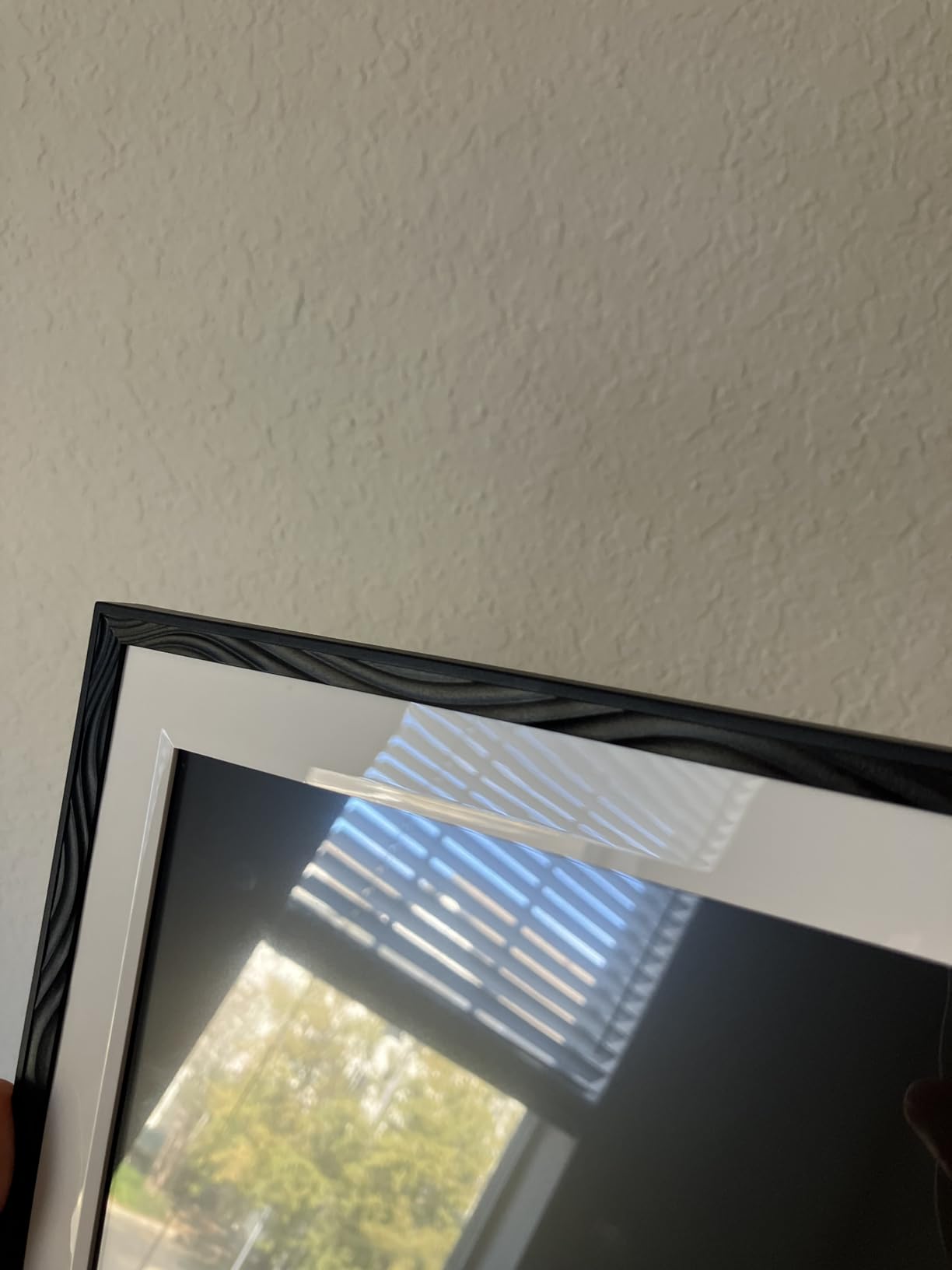 Digital Picture Frame, 10.1'' Frameo Digital Frame Wifi, 32GB Memory, 1280*800 HD Touch Screen Digital Photo Frame, Wall Mountable, Auto-Rotate, Share Instantly, Wedding, Birthday Gifts for Women, Mom Customer Review Digital Picture Frame, 10.1'' Frameo Digital Frame Wifi, 32GB Memory, 1280*800 HD Touch Screen Digital Photo Frame, Wall Mountable, Auto-Rotate, Share Instantly, Wedding, Birthday Gifts for Women, Mom - Customer Photo 1