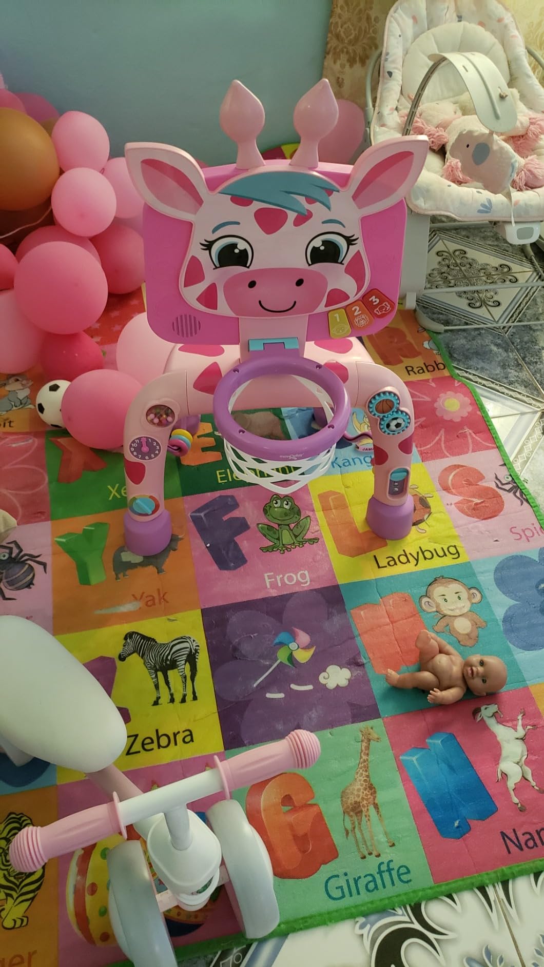 Move2Play, Giraffe Basketball Hoop & Soccer Goal Activity Center | 30+ Sounds & Lights | 1, 2, 3+ Year Old Gift & Birthday Present | 6, 12, 18, 24+ Month Toy For Baby, Toddler, Boys, & Girls - Customer Photo 1