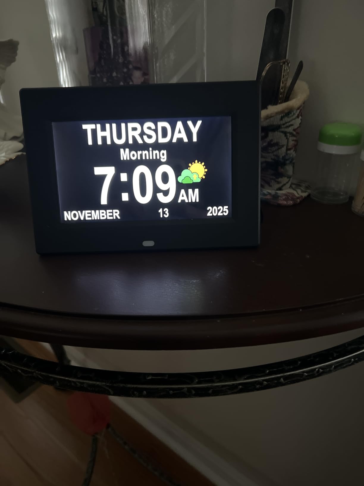 Soobest Dementia Digital Clock for Seniors Elderly, 20 Alarm Reminders 3 Ringtones for Memory Loss Alzheimers, Electric Time Date Day Large Display Calendar Clock, Auto DST, 1024 * 600P HD - Customer Photo 1