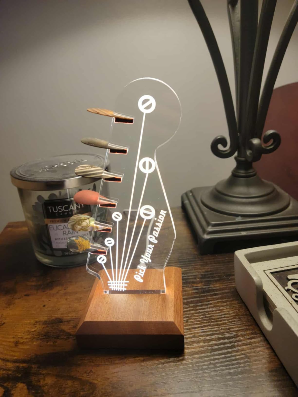 Light Up Guitar Pick Holder, Electric Guitar Headstock Shaped Acrylic & Wooden USB Powered Display Case - Guitar Accessories Gift for Players/Men (Picks Storage Organizer) - Customer Photo 1