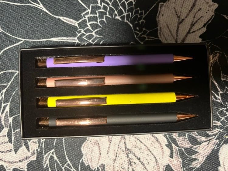 InnoBeta True Crime Gifts, Ballpoint Pen Set of 4, Gift Ideas for Crime Lovers, True Crime Podcast, Junkie, Women - Customer Photo 1