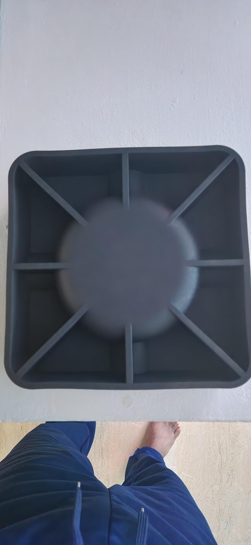 Outdoor Cigar Ashtray, Unbreakable Silicone Ashtray for Outside Patio, Pool, Restaurants, Bar, Lounge, 4 Cigar Rests, Dishwasher Safe, Home Ashtray, Giftable Box (Black) - Customer Photo 1