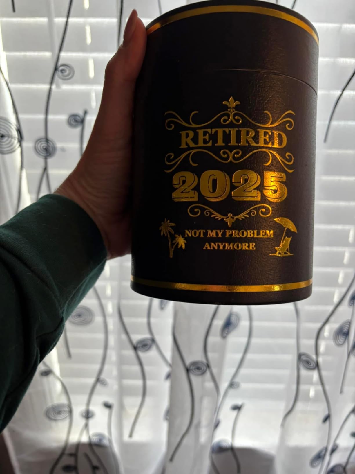 Retirement Gifts for Men & Women, Personalized 2025 Retirement Stemless Wine Glass with Vintage Gift Box, Funny Retired Gifts for Mom, Dad, Coworker, Teacher, Friend - 18Oz - Customer Photo 1
