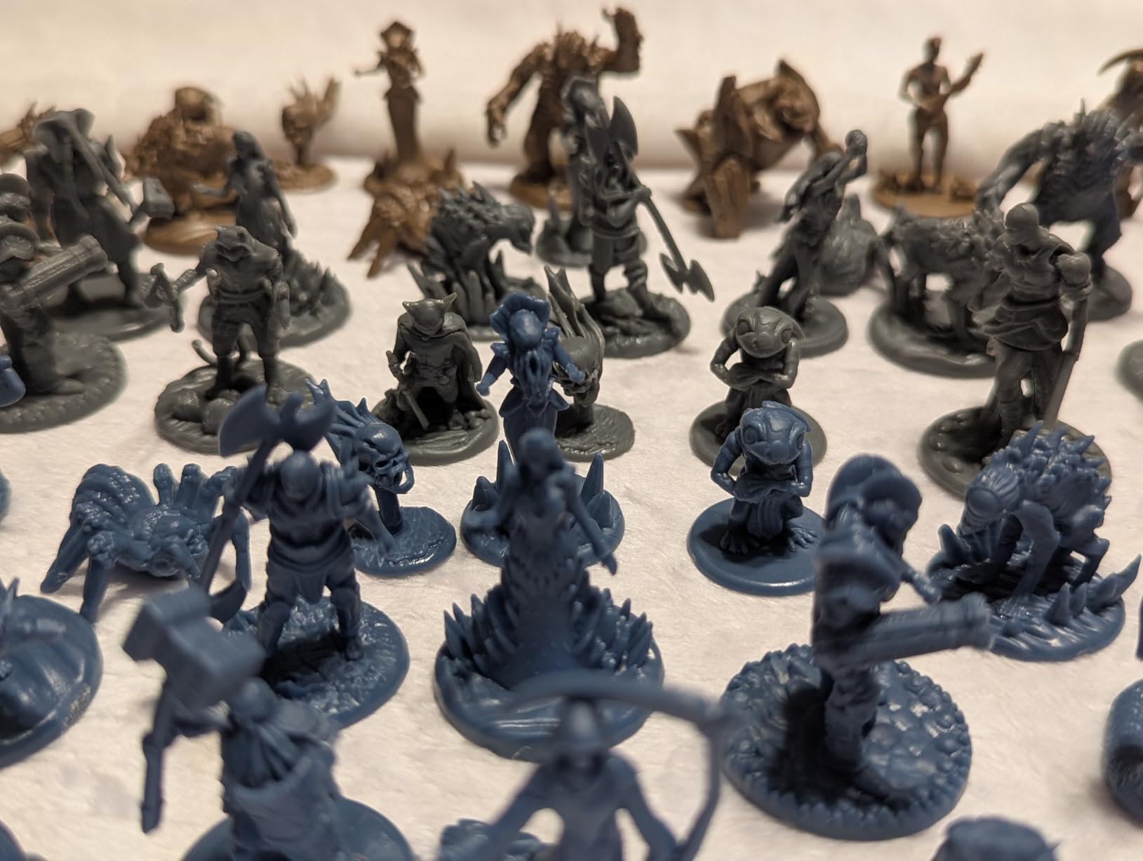 Underdusk: Chaotic Encounters - 64 Unpainted Tabletop DND Bulk Miniatures for TTRPG, Pathfinder & Dungeons and Dragons | Monster Figures Starter Pack with Stat Blocks Customer Review Underdusk: Chaotic Encounters - 64 Unpainted Tabletop DND Bulk Miniatures for TTRPG, Pathfinder & Dungeons and Dragons | Monster Figures Starter Pack with Stat Blocks - Customer Photo 3