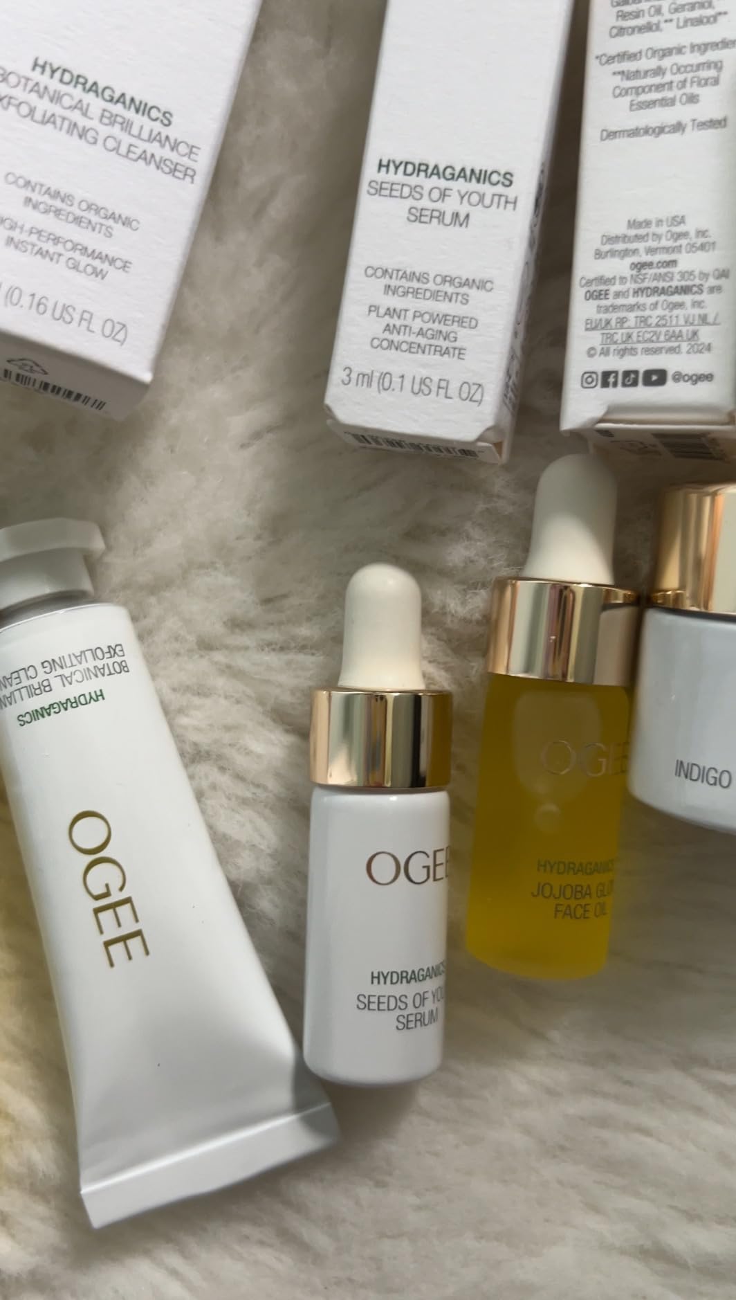 Ogee Discovery Set - Skincare Gift Set - Best-Sellers in Travel-Friendly Sizes - Includes Hyaluronic Acid Serum, Brightening Eye Balm & More - Customer Photo 1
