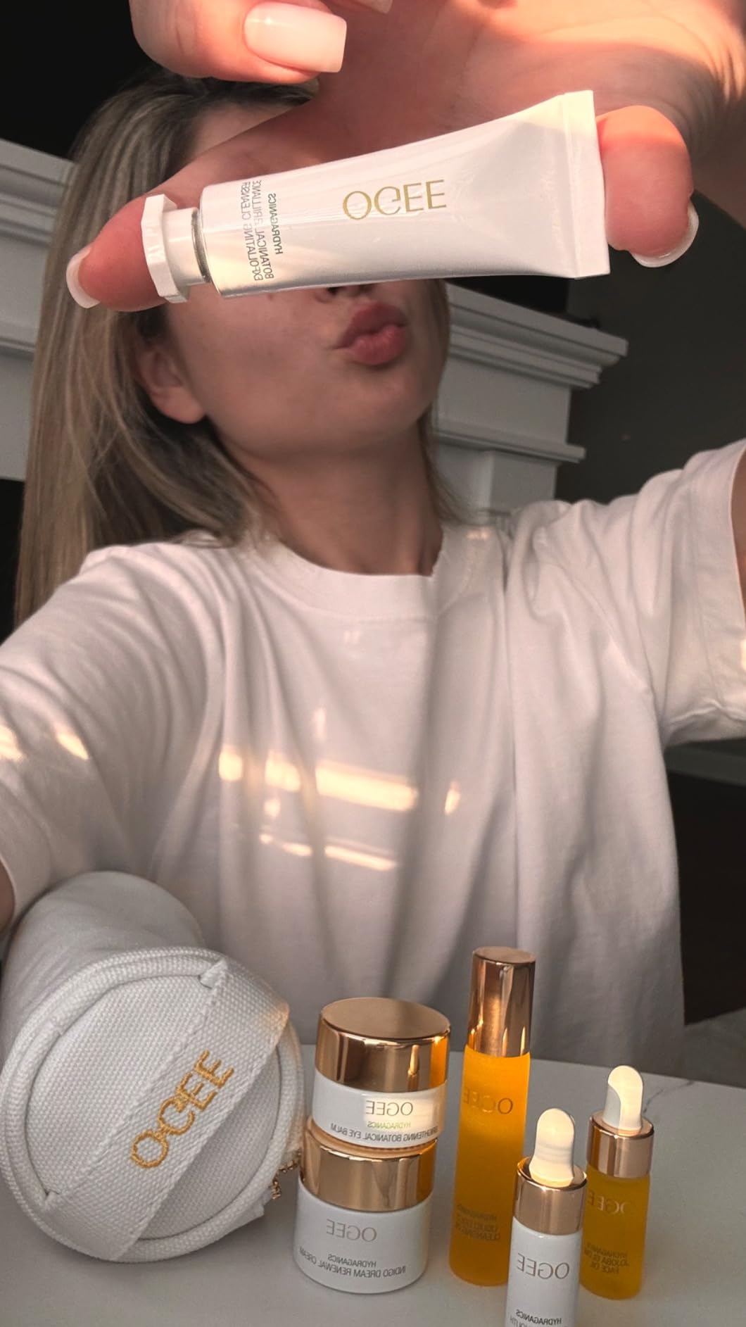 Ogee Discovery Set - Skincare Gift Set - Best-Sellers in Travel-Friendly Sizes - Includes Hyaluronic Acid Serum, Brightening Eye Balm & More - Customer Photo 2