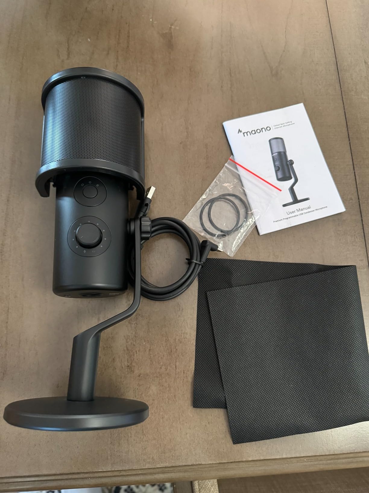 MAONO USB Microphone for Gaming Streaming, Podcast Condenser mic with 3 Polar Patterns Software for Twitch TikTok YouTube Discord, Profession Studio Recording Mic for Computer PC Mac PS5 PS4, DM50 - Customer Photo 2