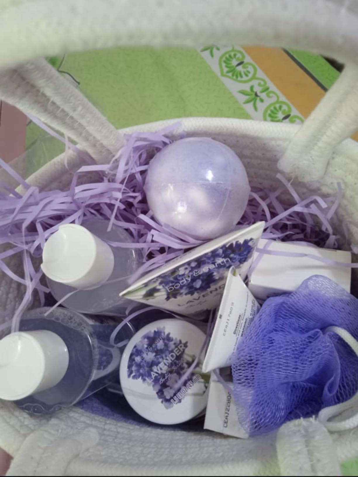 Spa Gift Baskets for Women - Body & Earth 11pcs Lavender Gift Sets with Bubble Bath, Shower Gel, Body Lotion, Birthday Gifts for Women, Spa Kit for Mom Gifts, Purple Gifts, Christmas Gifts for Her - Customer Photo 1