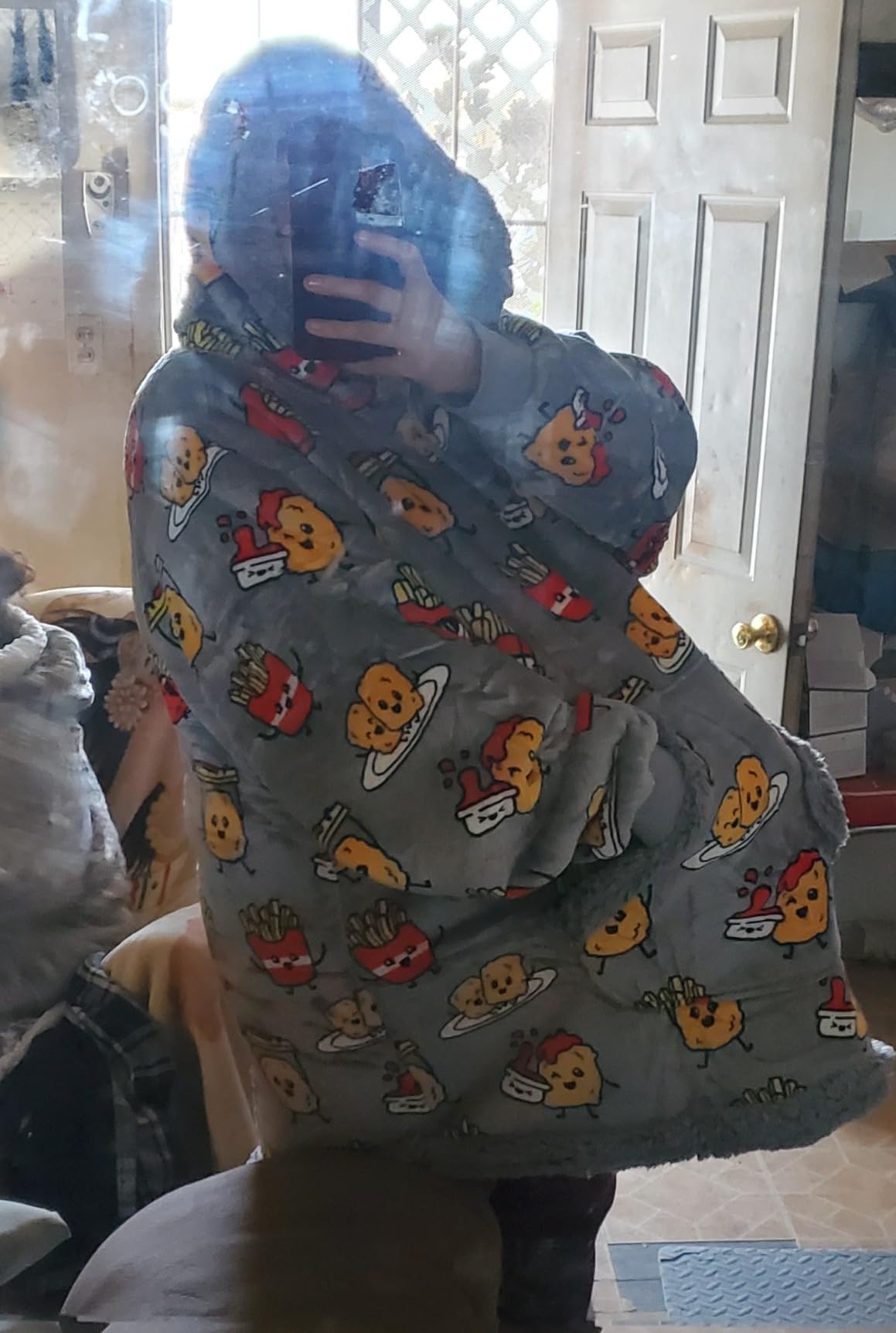 Giggling Getup Wearable Blanket Hoodie for Adults Gifts for Teen Girls Sister Women Sherpa Fleece Printed Hooded Blanket Sweatshirt Warm Cozy with Pocket & Sleeves Grey Panda Customer Review Giggling Getup Wearable Blanket Hoodie for Adults Gifts for Teen Girls Sister Women Sherpa Fleece Printed Hooded Blanket Sweatshirt Warm Cozy with Pocket & Sleeves Grey Panda - Customer Photo 1