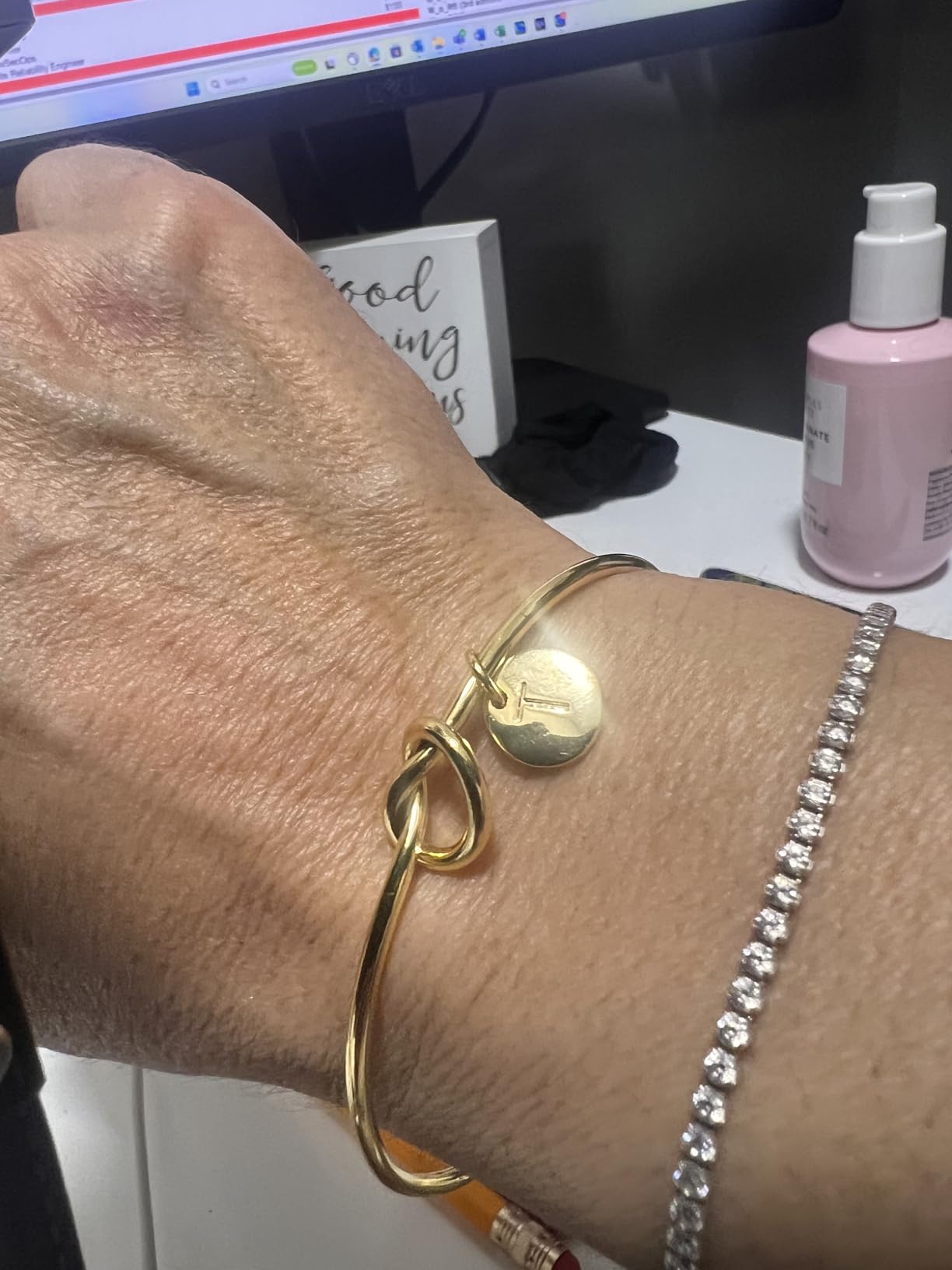 Turandoss Gifts for Mom & Grandma - Initial Knot D Bracelet for Women, Silver Jewelry - Customer Photo 3