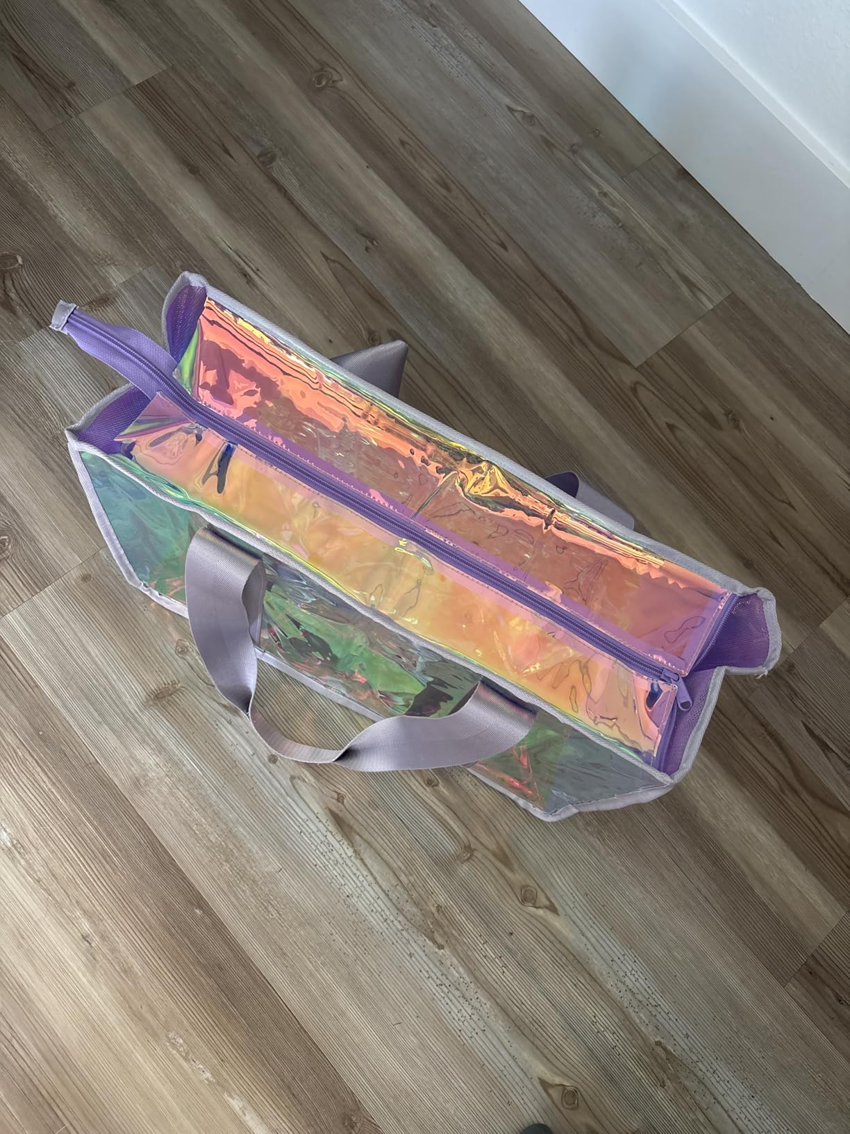 Iridescent Clear Beach Bag for Women, Large Pool Tote Cruise Vacation Essentials - Waterproof, Zipper Closure Customer Review Iridescent Clear Beach Bag for Women, Large Pool Tote Cruise Vacation Essentials - Waterproof, Zipper Closure - Customer Photo 2