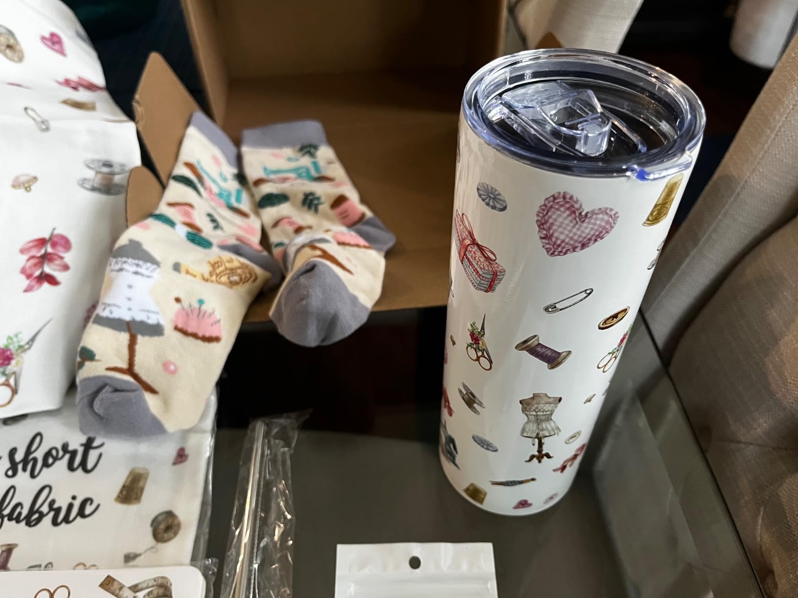 Dansydaisy 6 Pcs Christmas Sewing Quilter Gifts with 20oz Stainless Steel Tumbler Tote Bag Cosmetic Bag Socks Keychain Coil Notebook Christmas Funny Quilting Gifts for Seamstress Women Sewing Lovers - Customer Photo 2