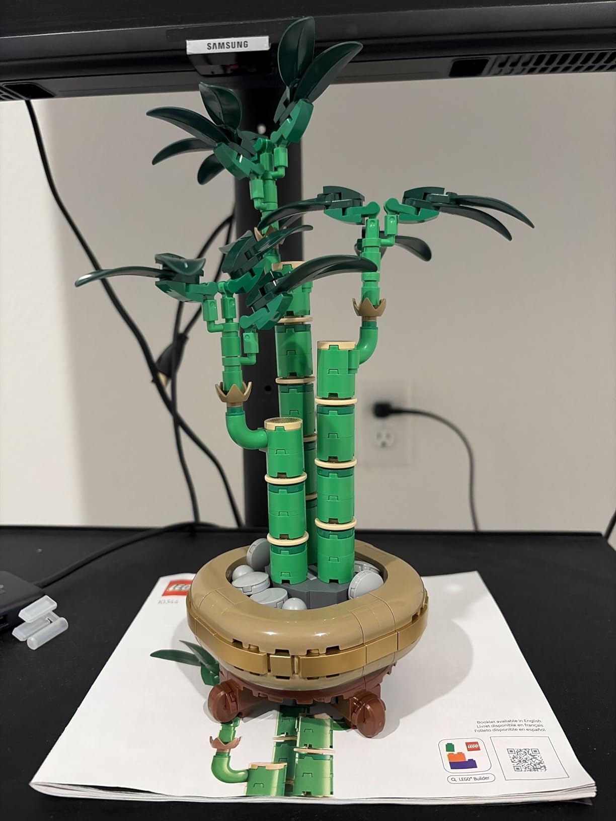 LEGO Botanicals Lucky Bamboo Building Set - Artificial Plant for Indoor Home Décor, Adults Ages 18+ - Fake Plant Decoration for Table, Desk, Office - Gift for Birthdays - 10344 Customer Review LEGO Botanicals Lucky Bamboo Building Set - Artificial Plant for Indoor Home Décor, Adults Ages 18+ - Fake Plant Decoration for Table, Desk, Office - Gift for Birthdays - 10344 - Customer Photo 1