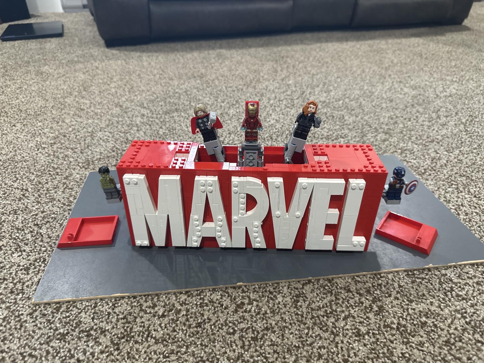 LEGO Marvel: Marvel Logo & Minifigures Building Toy - Marvel Collectible Set for Kids, Boys and Girls, Ages 12+ - Model Kit with 5 Minifigures - Gift Idea for Birthday - 76313 Customer Review LEGO Marvel: Marvel Logo & Minifigures Building Toy - Marvel Collectible Set for Kids, Boys and Girls, Ages 12+ - Model Kit with 5 Minifigures - Gift Idea for Birthday - 76313 - Customer Photo 1