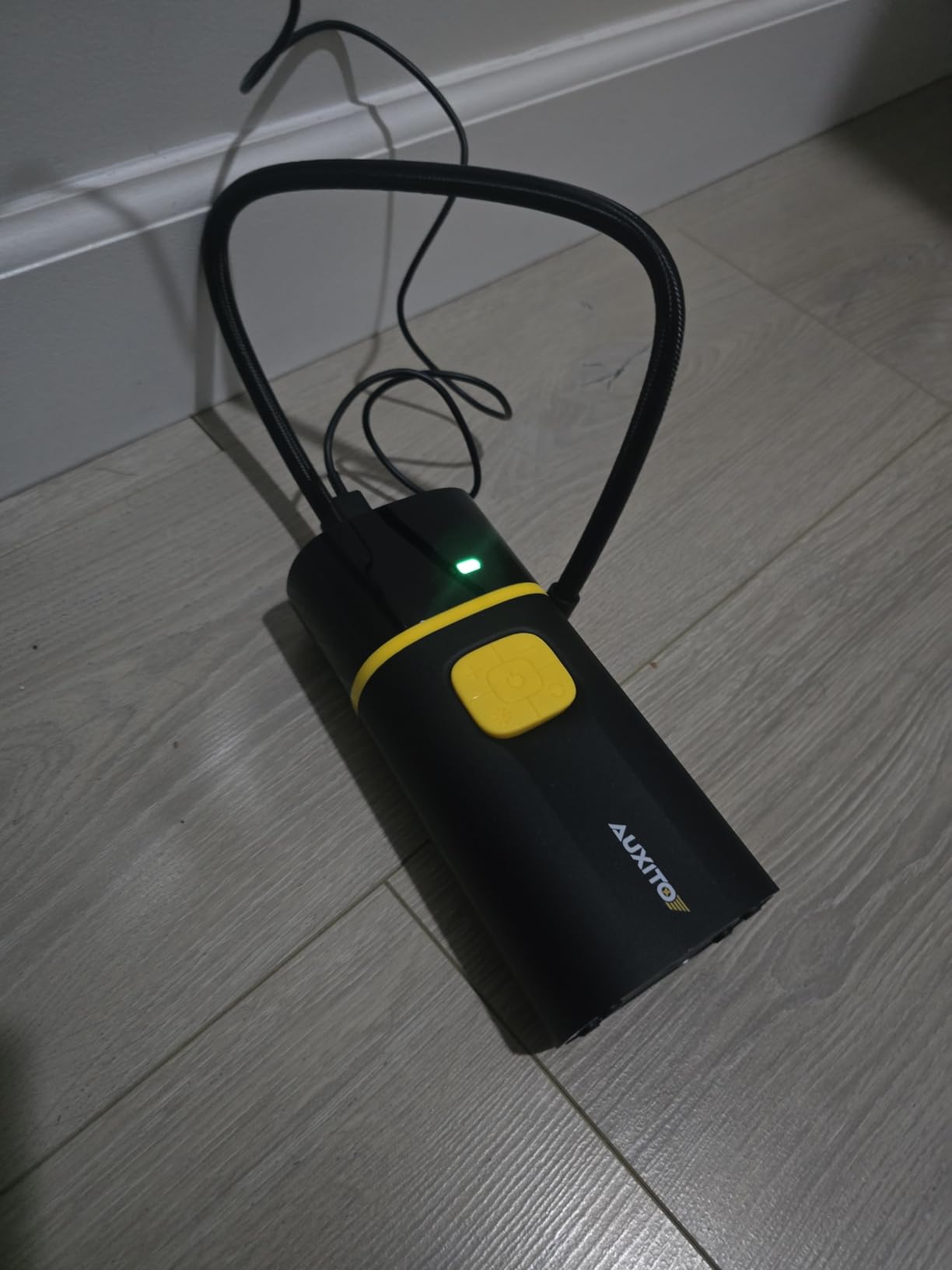 AUXITO Tire Inflator Portable Air Compressor - 150PSI Bike Pump 1Min Fast Inflate with Tire Pressure Gauge, LED Light & Car Accessories, Air Pump for Auto, Moto, Bike, Ball, Car Gifts for Men Customer Review AUXITO Tire Inflator Portable Air Compressor - 150PSI Bike Pump 1Min Fast Inflate with Tire Pressure Gauge, LED Light & Car Accessories, Air Pump for Auto, Moto, Bike, Ball, Car Gifts for Men - Customer Photo 1