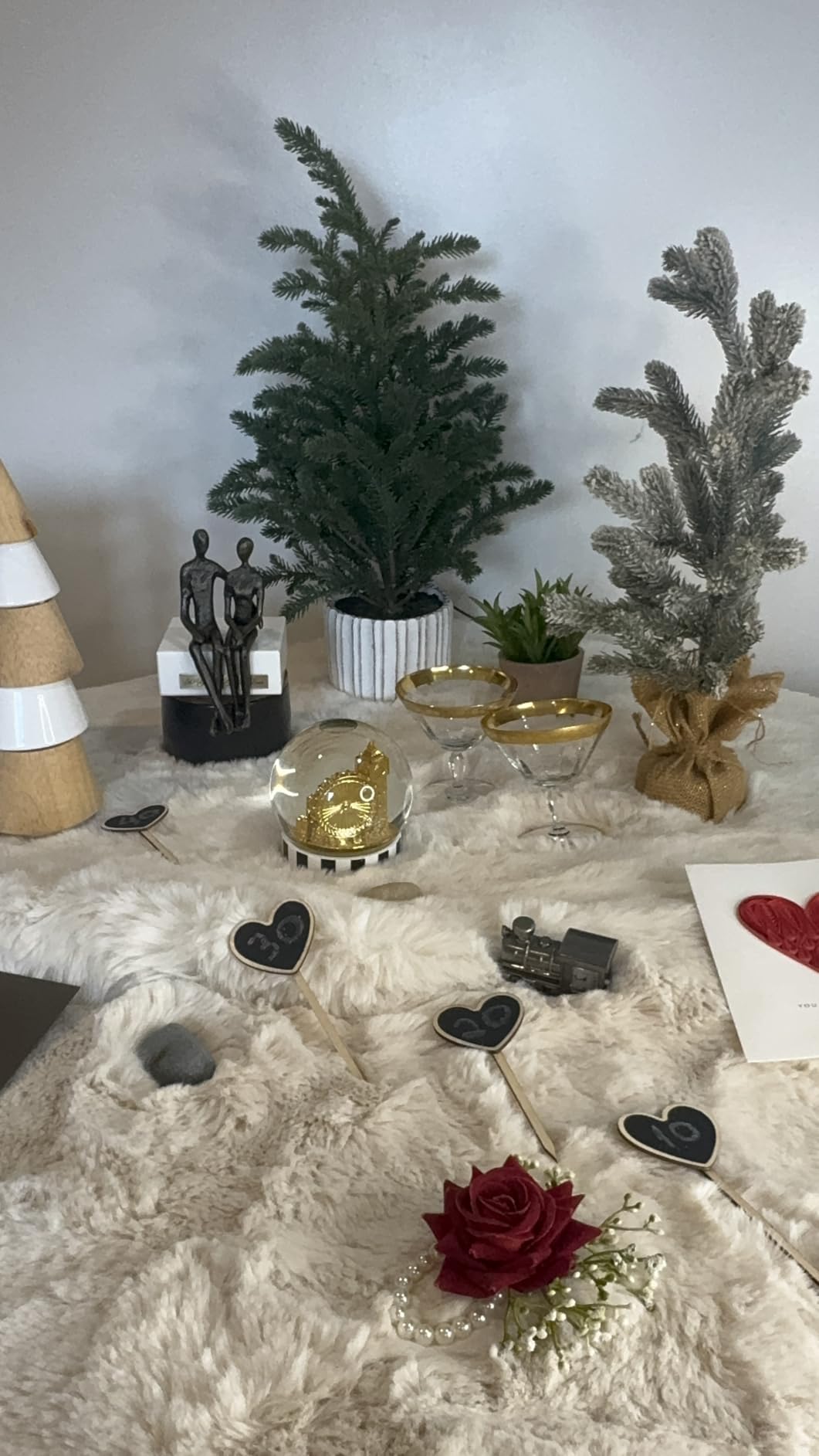 50th Wedding Anniversary Couple Gifts - Iron and Marble Sculpture - Gifts for 50th Wedding Anniversary for Parents or Friends - Includes Present Box, Engraved Plaque and Poem Card Customer Review 50th Wedding Anniversary Couple Gifts - Iron and Marble Sculpture - Gifts for 50th Wedding Anniversary for Parents or Friends - Includes Present Box, Engraved Plaque and Poem Card - Customer Photo 1