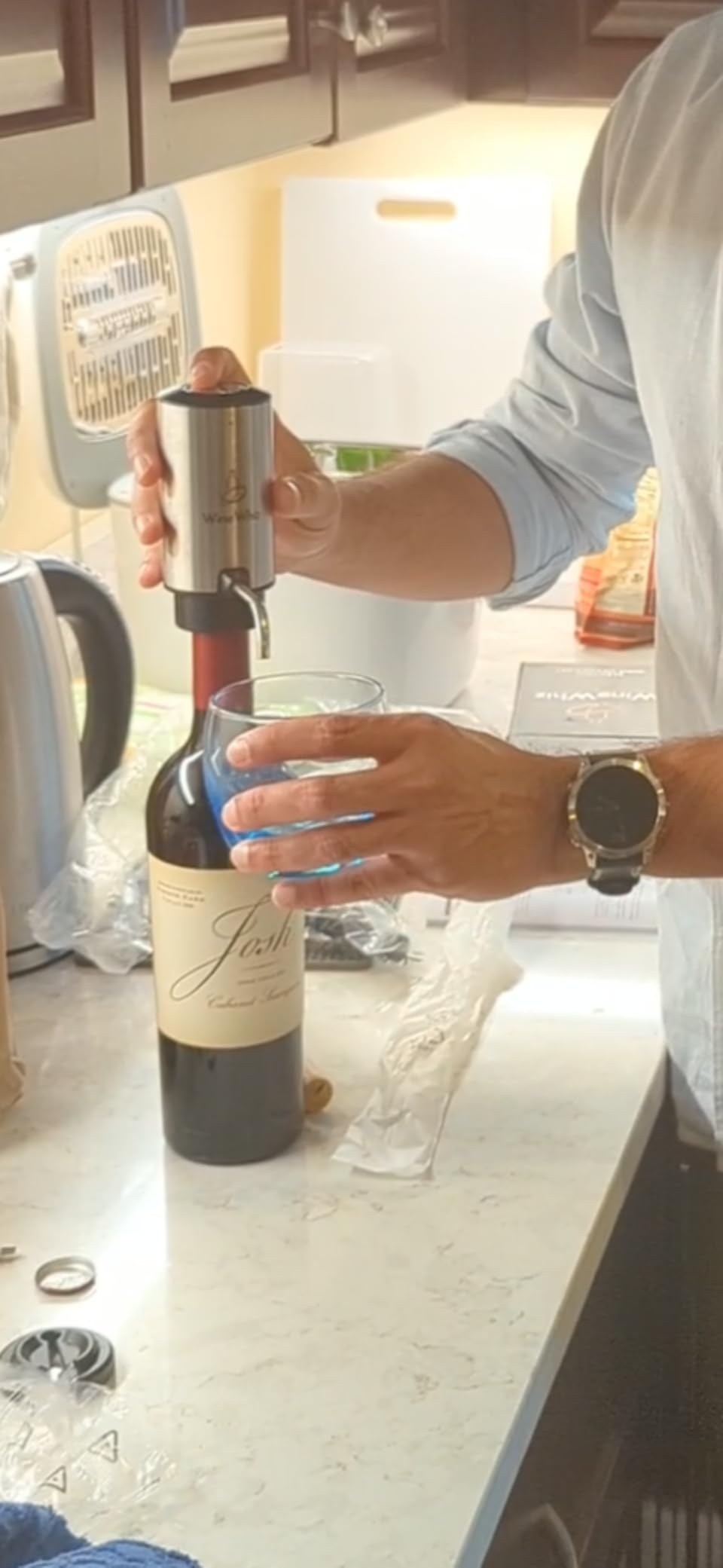 Electric Wine Aerator & Opener Set with Accessories, Rechargeable Automatic Corkscrew, Aerator, Dispenser, Foil Cutter Tool, Stopper, Wine Lovers Gift for Housewarming, Birthday, Registry, Anniversary - Customer Photo 1