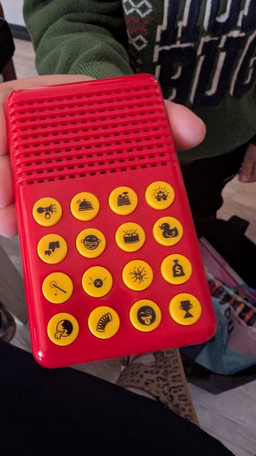 KNUCKLHEAD Sound Effects Machine - 16 Hilarious Sounds - Stocking Stuffer - Boys Prank Gifts for Kids- 6 7 8 9 10 Year Old Boy Gifts - Fun Boys Toys for Ages 8-13 - Cool Gadgets for Teens Gift Customer Review KNUCKLHEAD Sound Effects Machine - 16 Hilarious Sounds - Stocking Stuffer - Boys Prank Gifts for Kids- 6 7 8 9 10 Year Old Boy Gifts - Fun Boys Toys for Ages 8-13 - Cool Gadgets for Teens Gift - Customer Photo 1